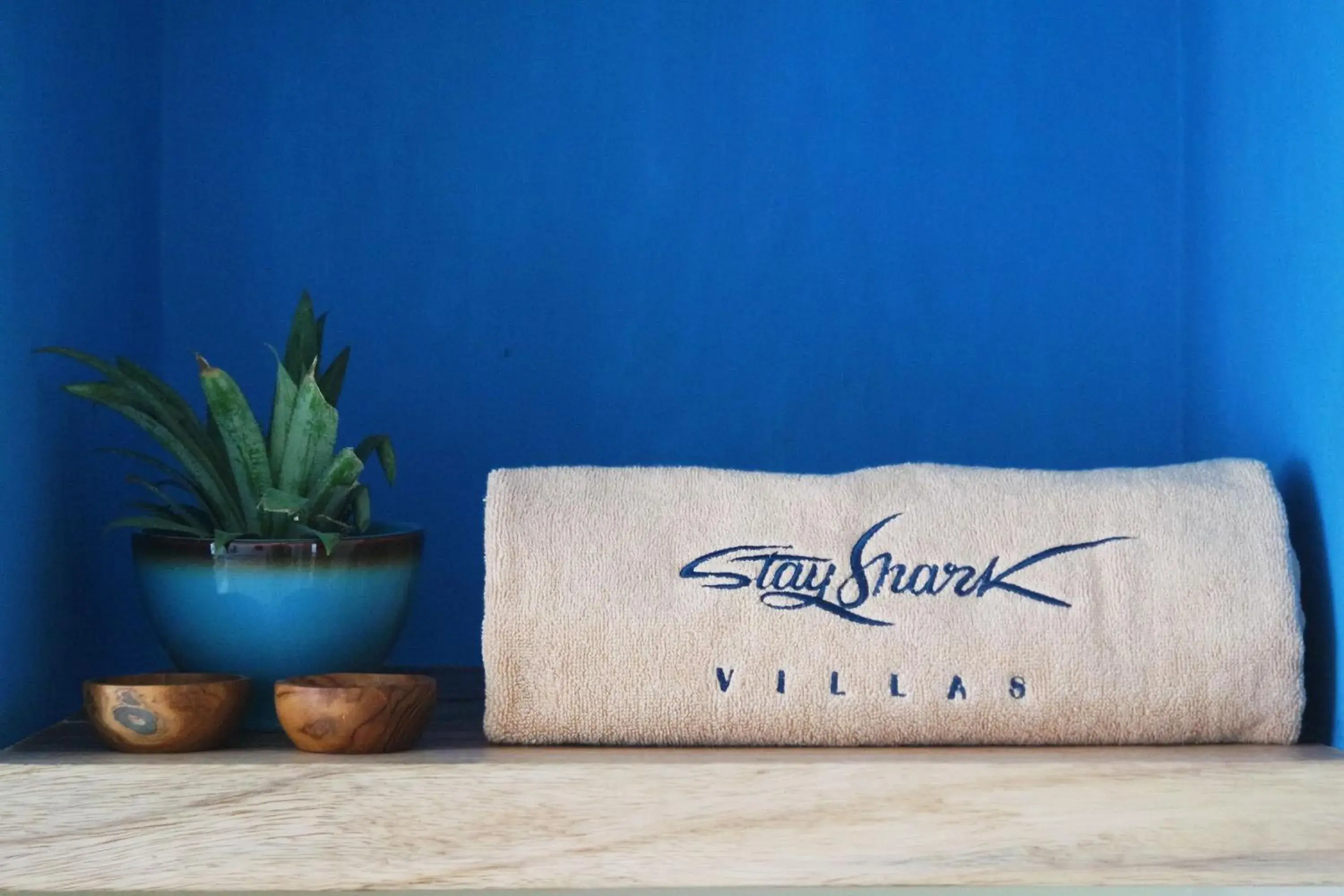 Decorative detail, Property Logo/Sign in Stay Shark Villas Gili Air