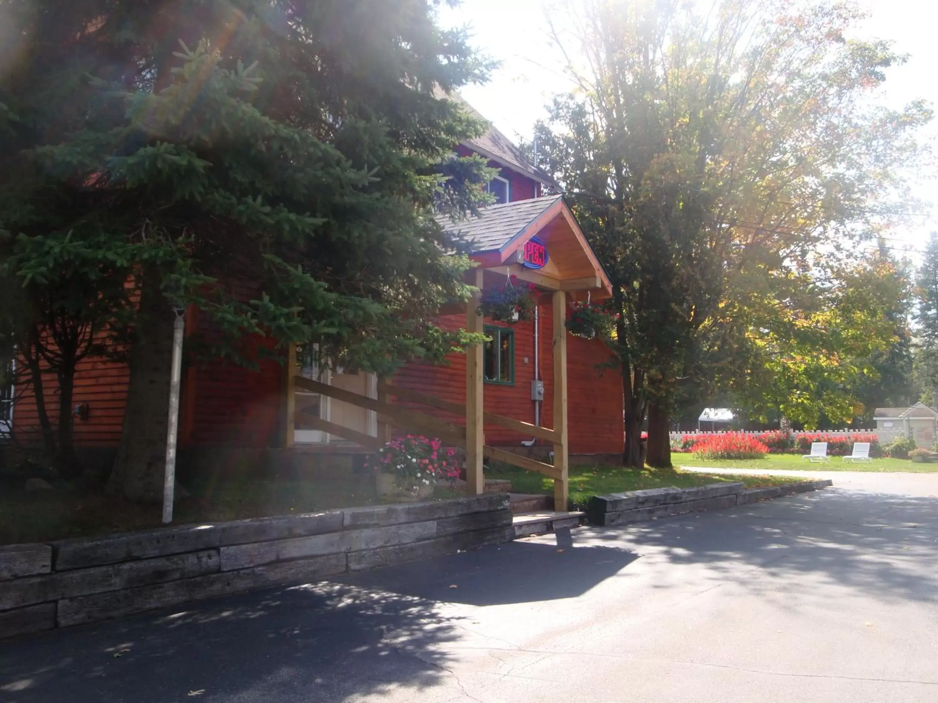 Facade/entrance, Children's Play Area in Maple Leaf Inn Lake Placid