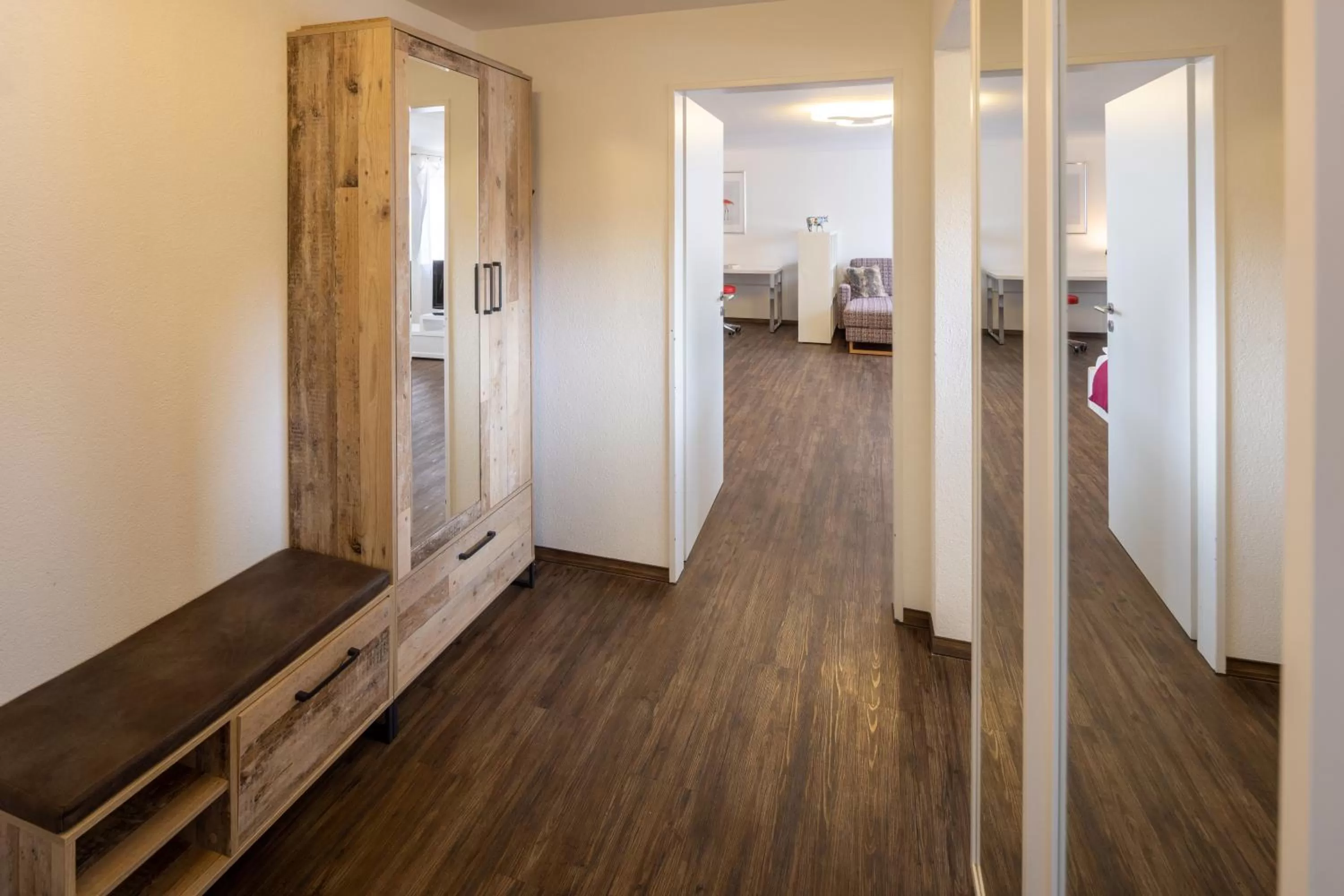 Photo of the whole room, Bed in Hotel Peterhof - urban lifestyle Kempten