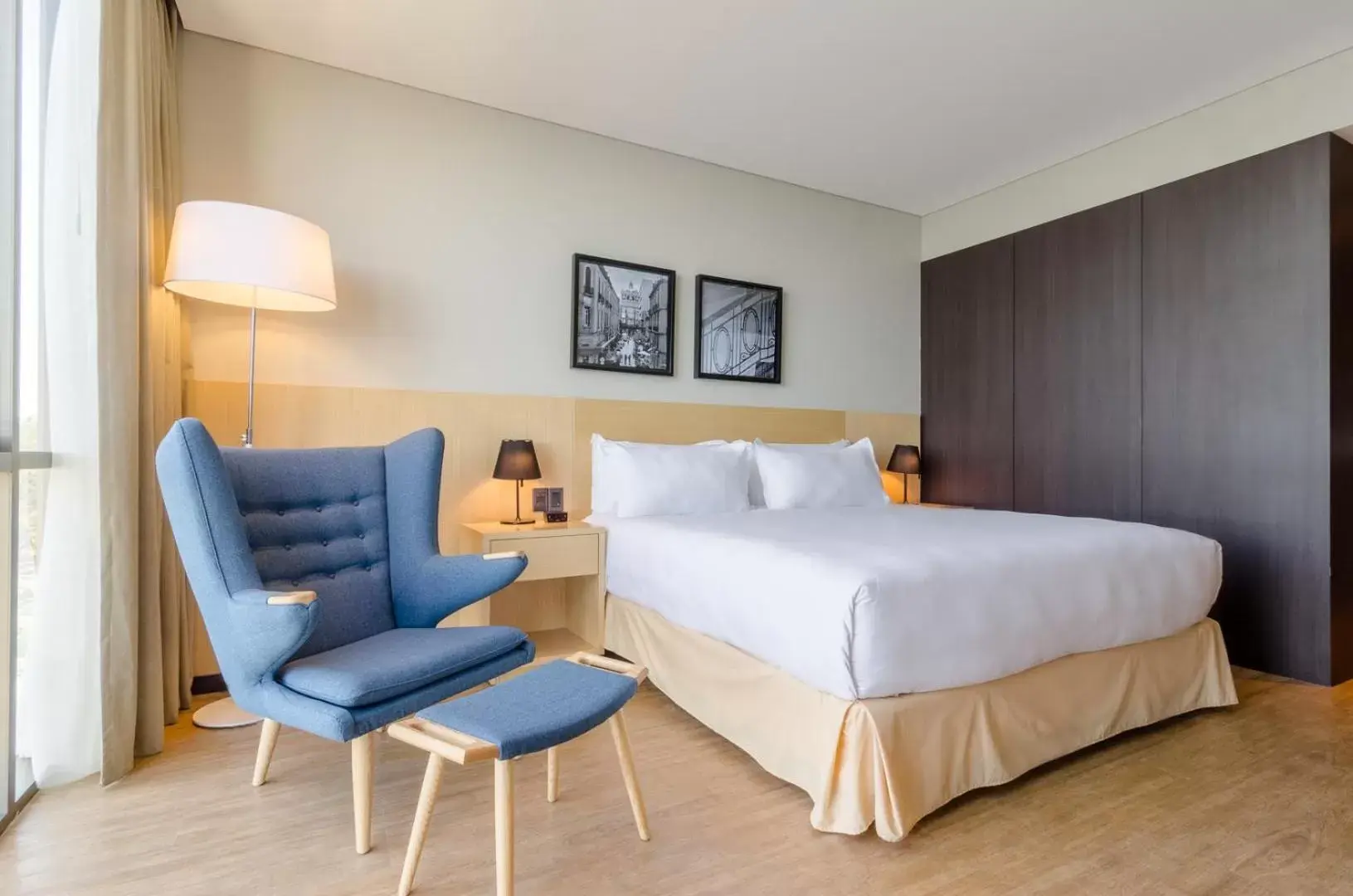 Bed in Hampton By Hilton Montevideo Carrasco