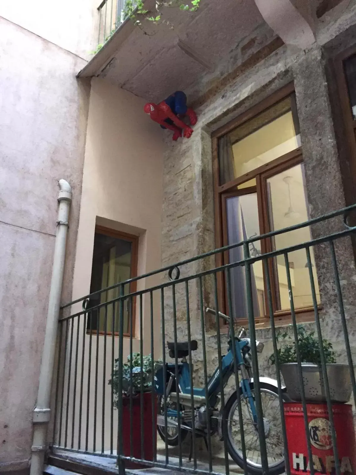 Facade/entrance in Hôtel Le Boulevardier