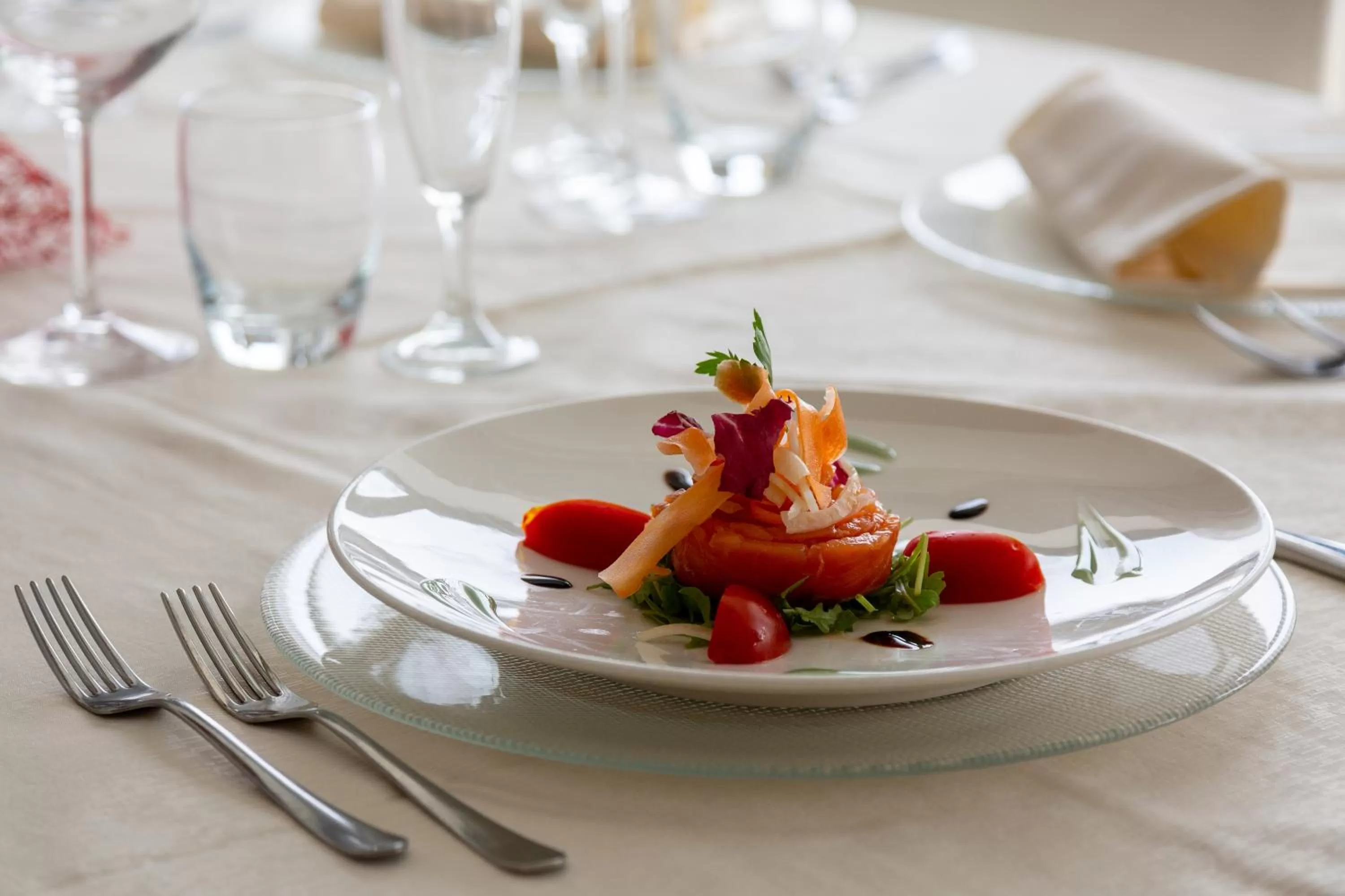 Restaurant/places to eat in Hotel Poseidon