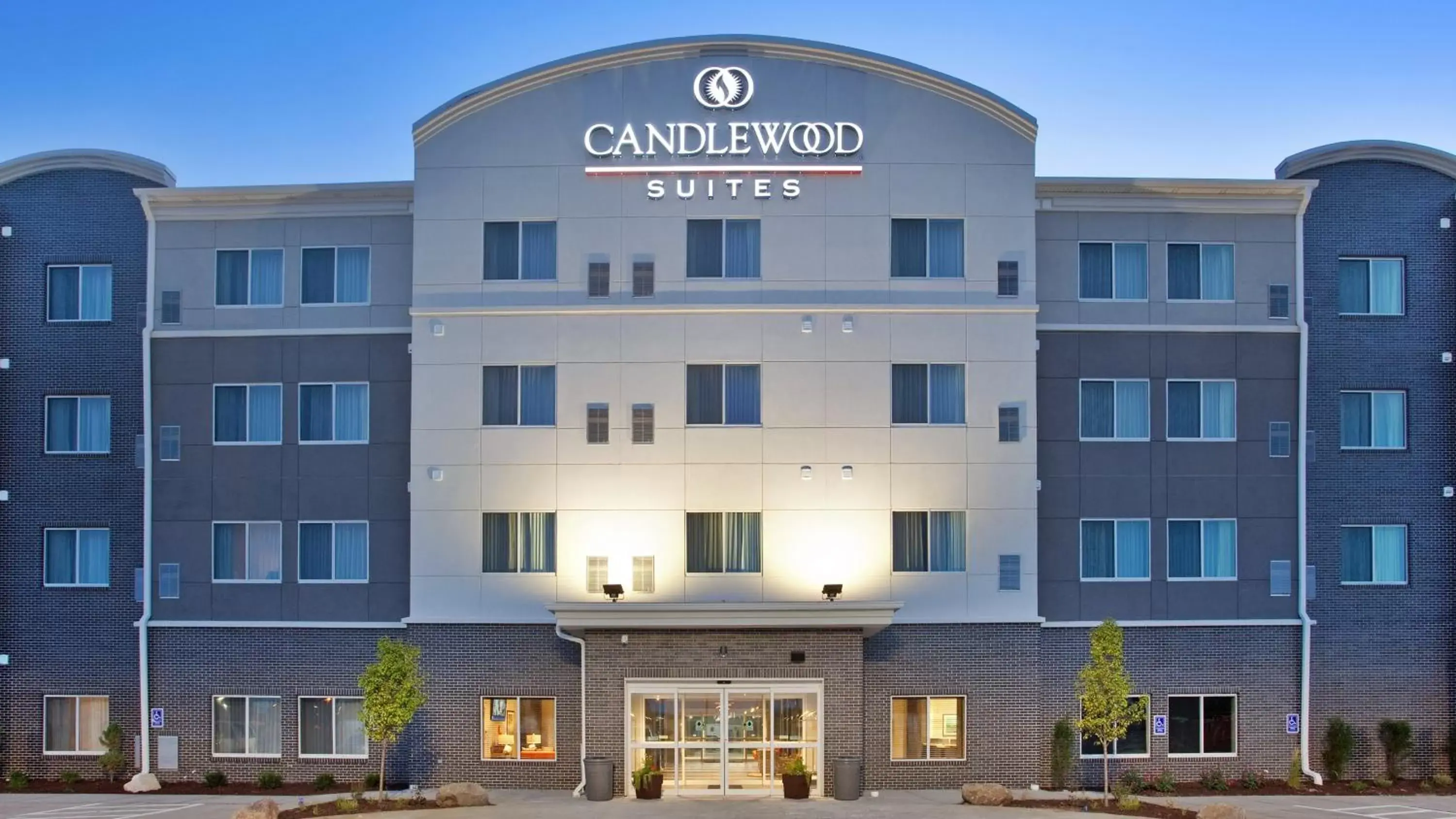 Property building in Candlewood Suites Kearney, an IHG Hotel