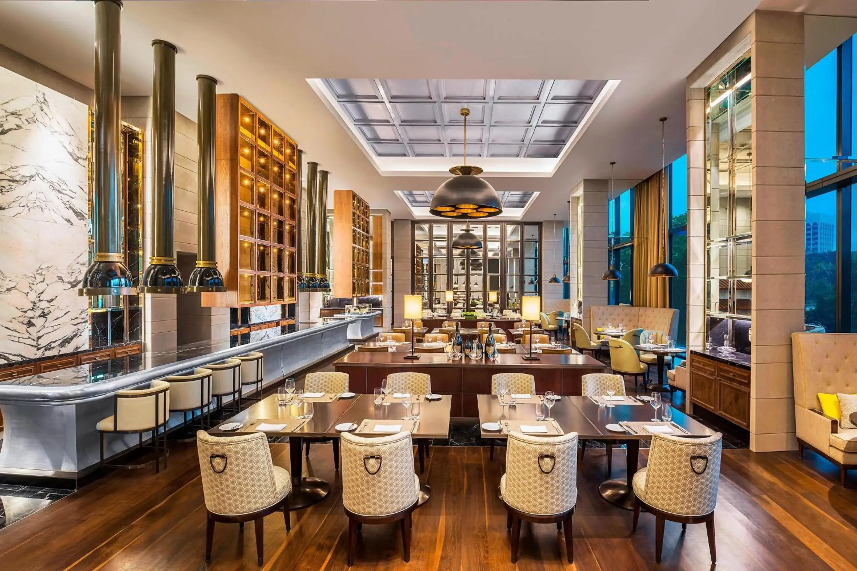 Restaurant/places to eat, Lounge/Bar in The St. Regis Kuala Lumpur