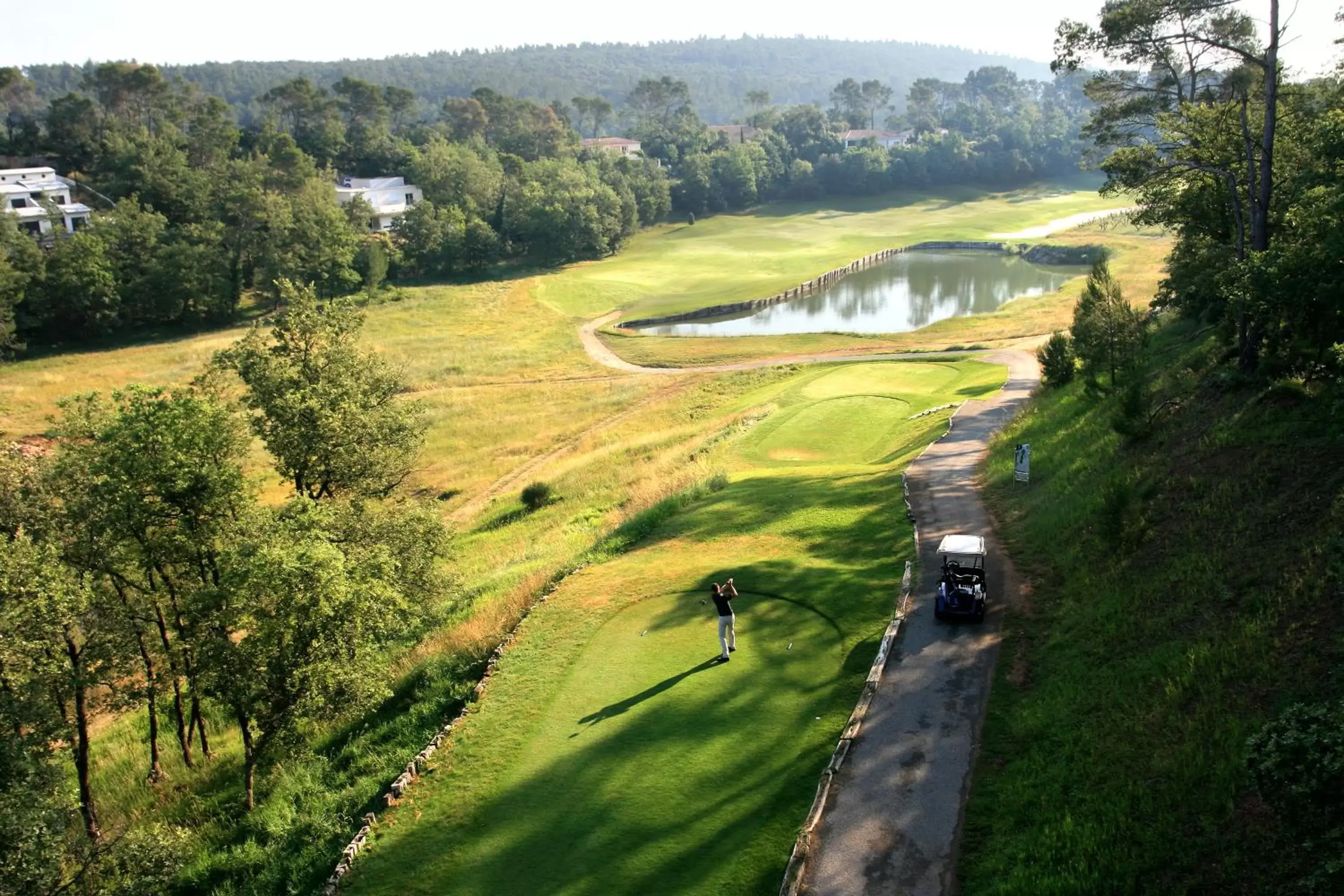 Golfcourse, Bird's-eye View in Mercure Brignoles Golf de Barbaroux & Spa