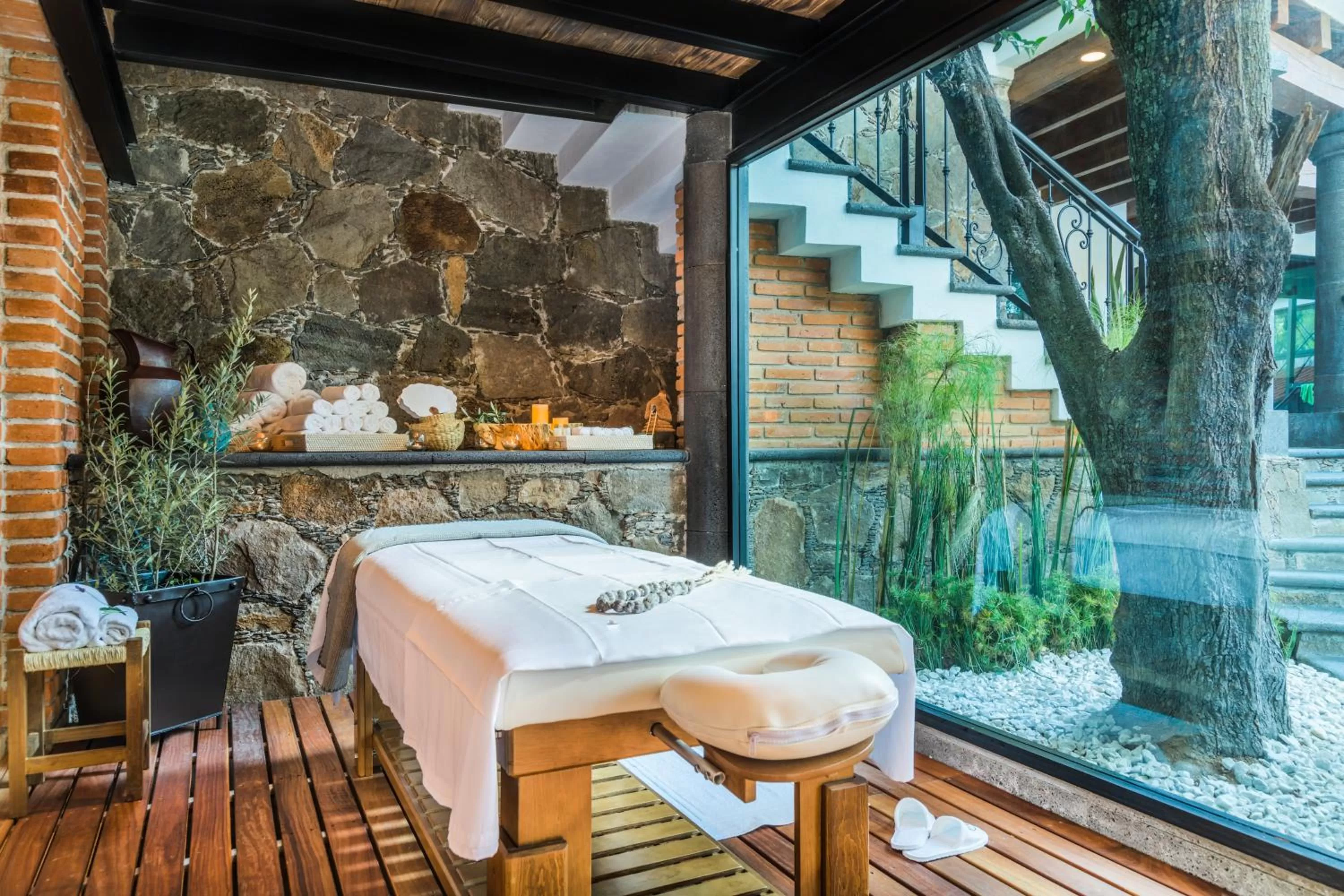 Massage in Matian Hotel Boutique