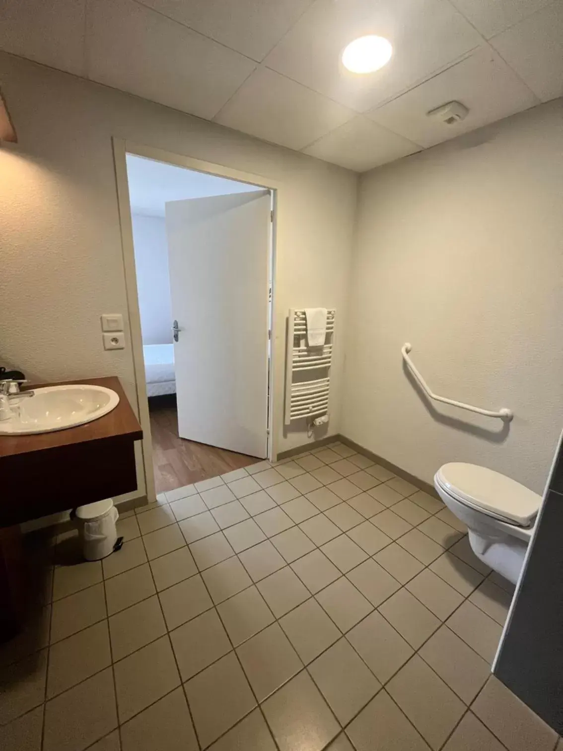 Bathroom in Zenao Appart'Hotel