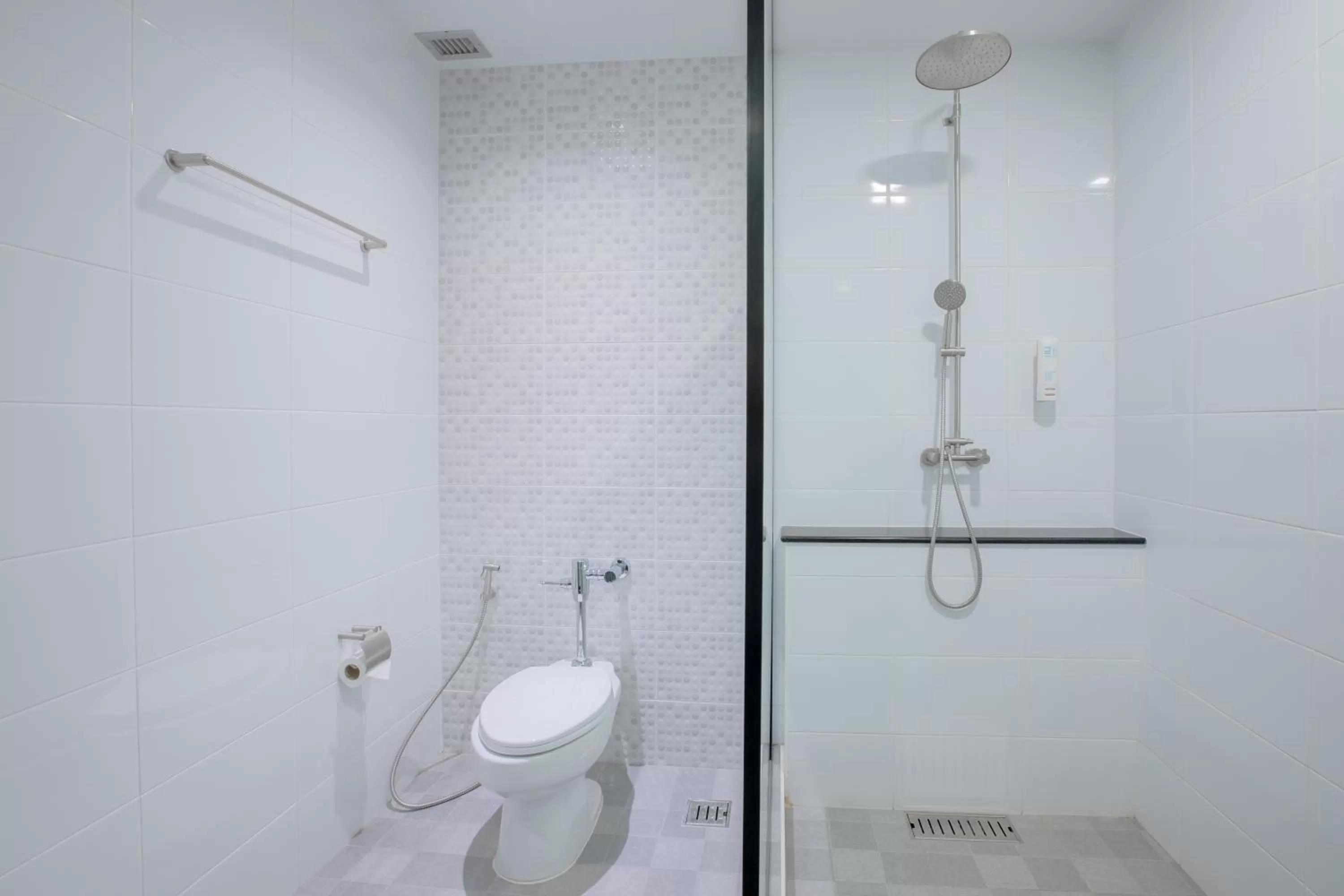 Bathroom in The Royal River Hotel