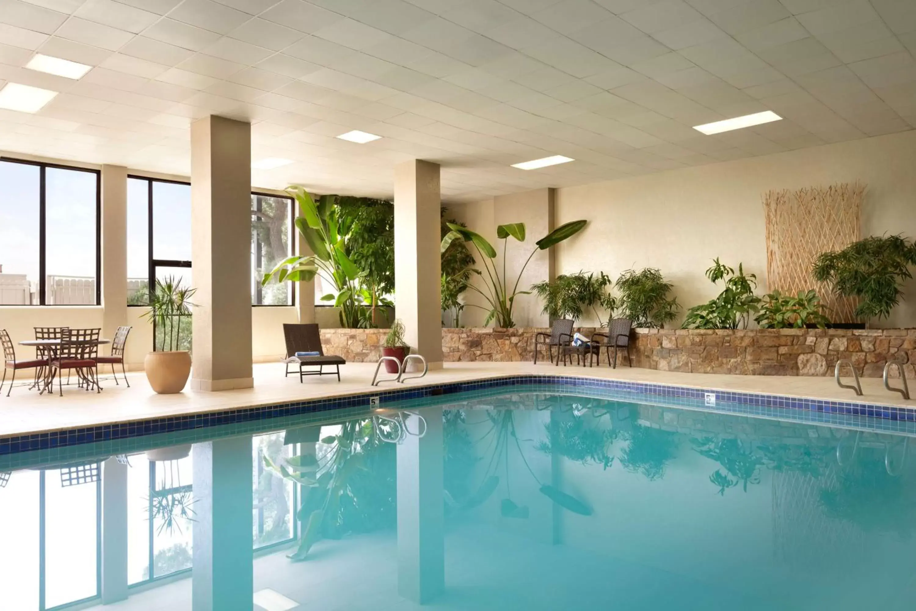 Pool view, Swimming Pool in Embassy Suites by Hilton Oklahoma City Will Rogers Airport