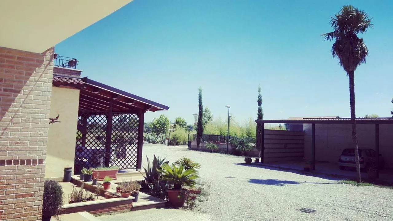 Garden view in Nenna Country