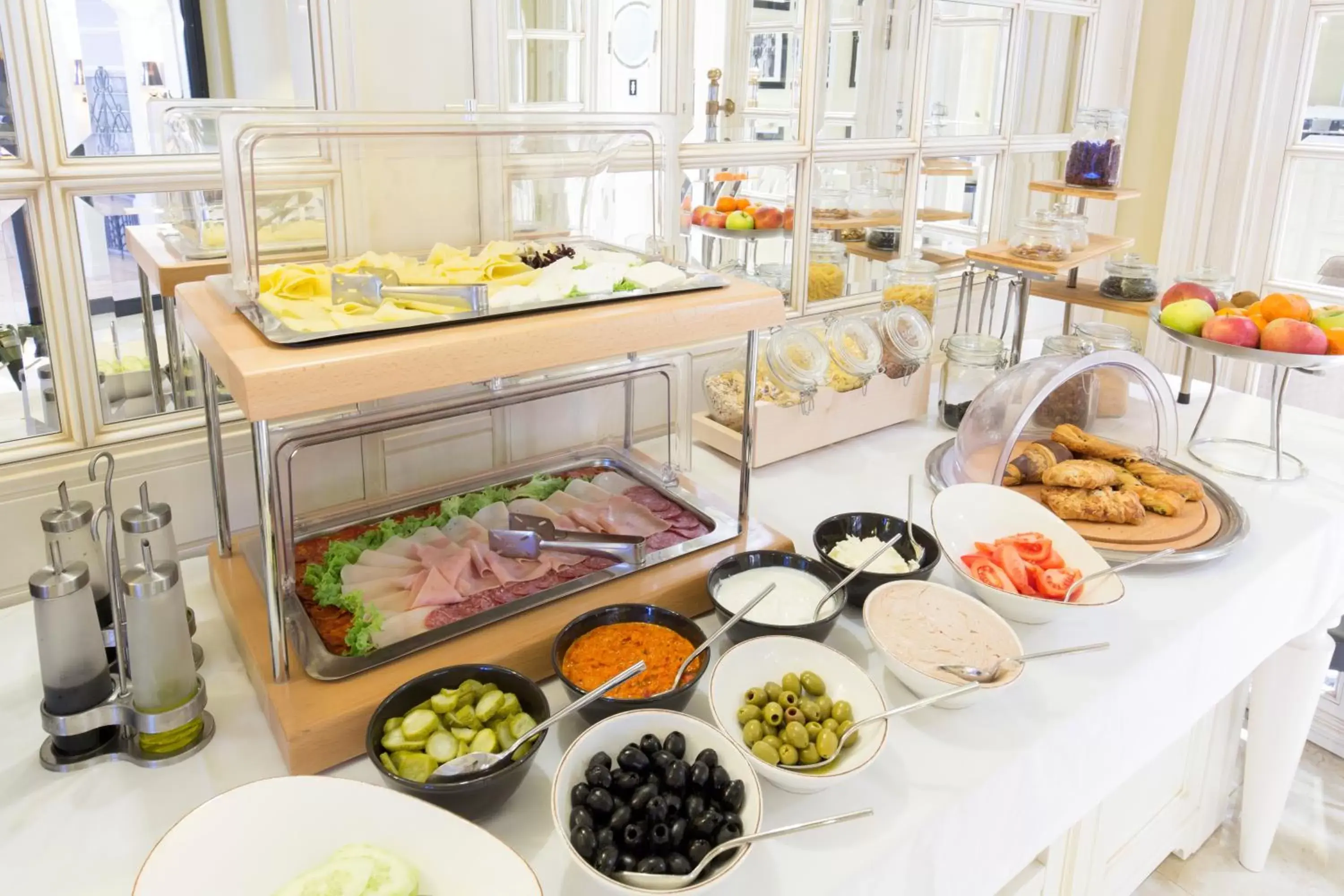 Food in Xenon Hotel & SPA Food in Xenon Hotel & SPA