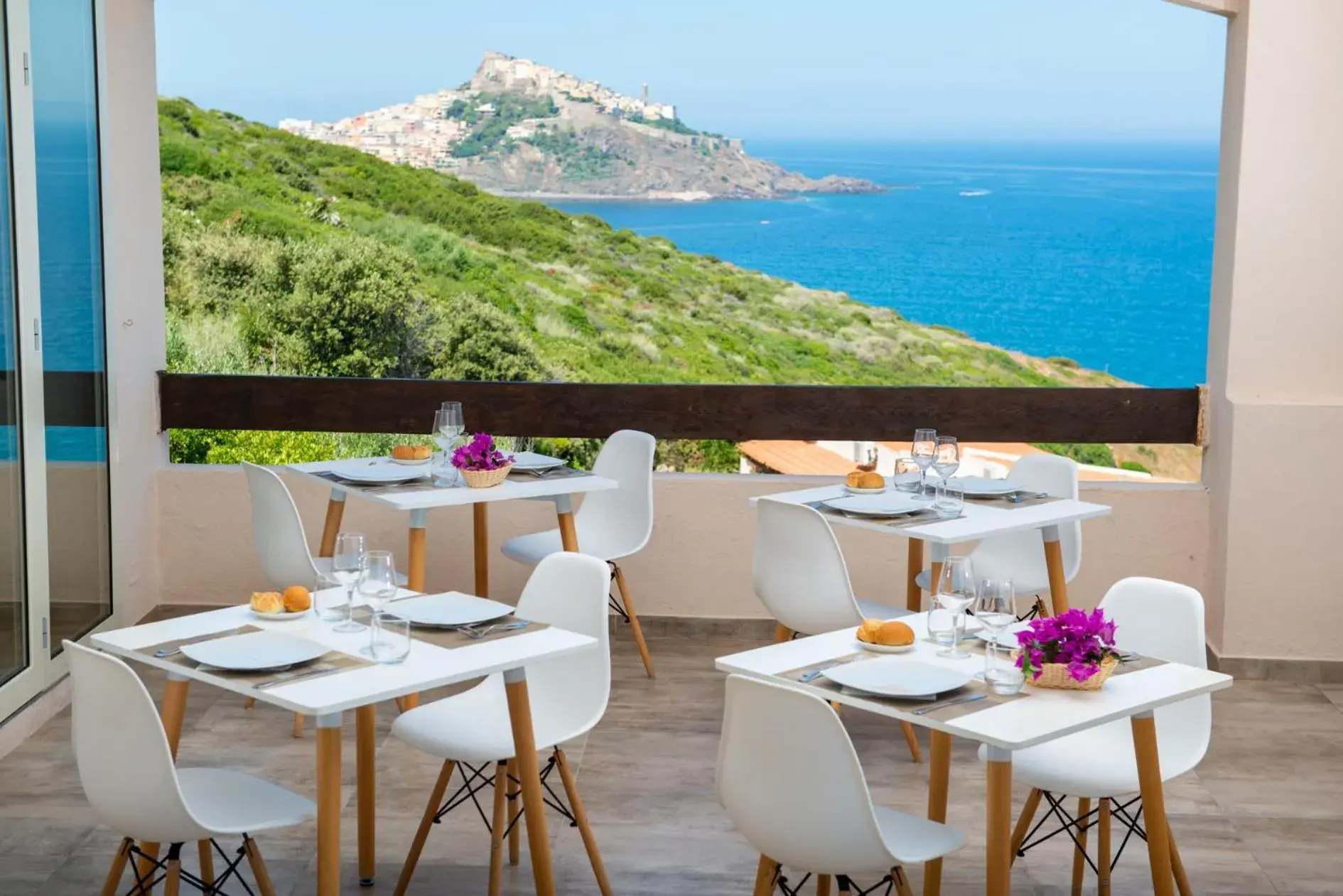 Restaurant/Places to Eat in Castelsardo Resort Village