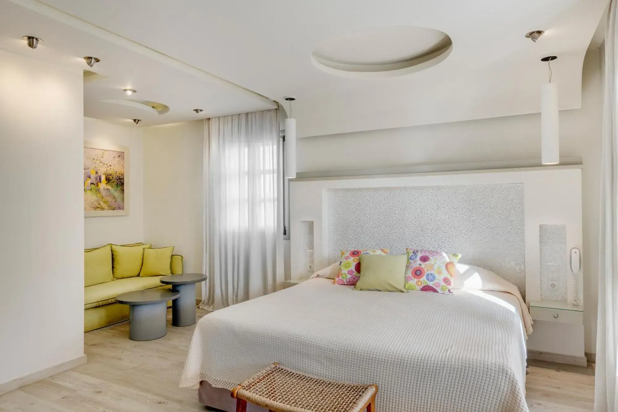 Bedroom, Bed in Kouros Art Hotel (Adults Only)