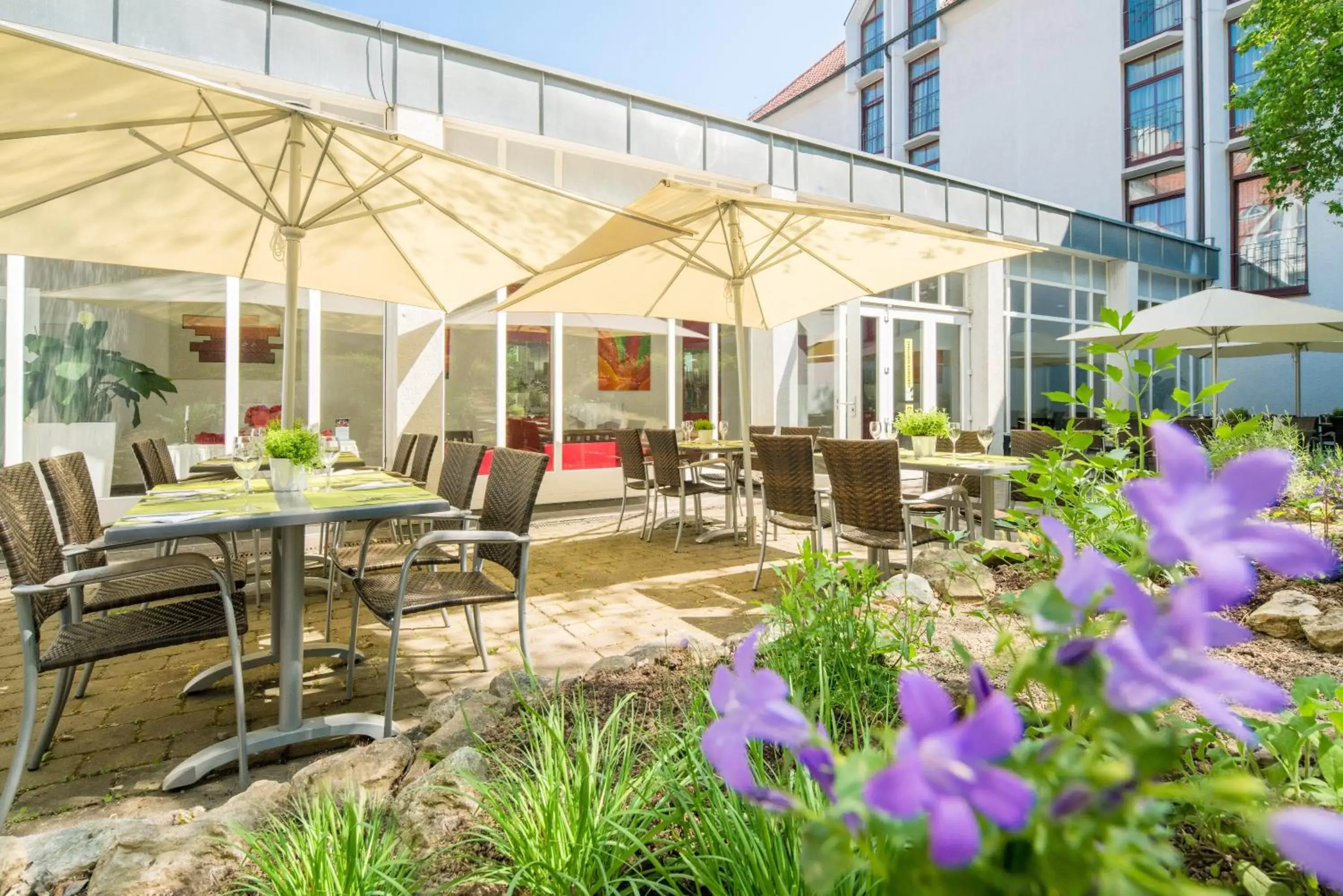 Patio, Restaurant/Places to Eat in Best Western Plus Hotel Am Schlossberg