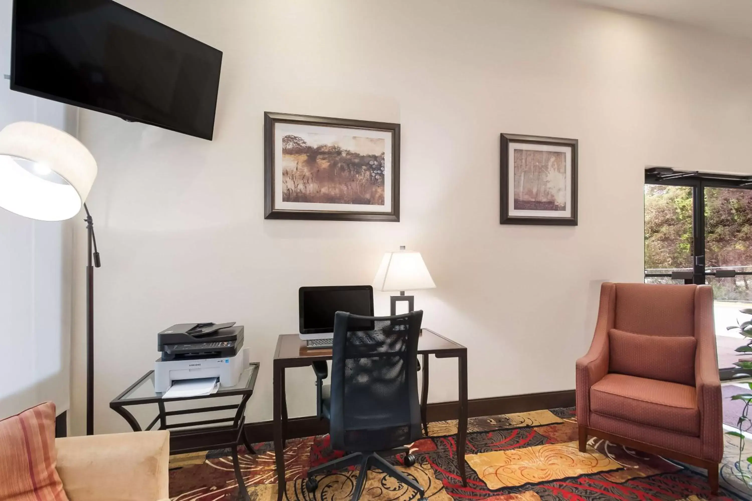 Business facilities, Seating Area in Best Western Manassas