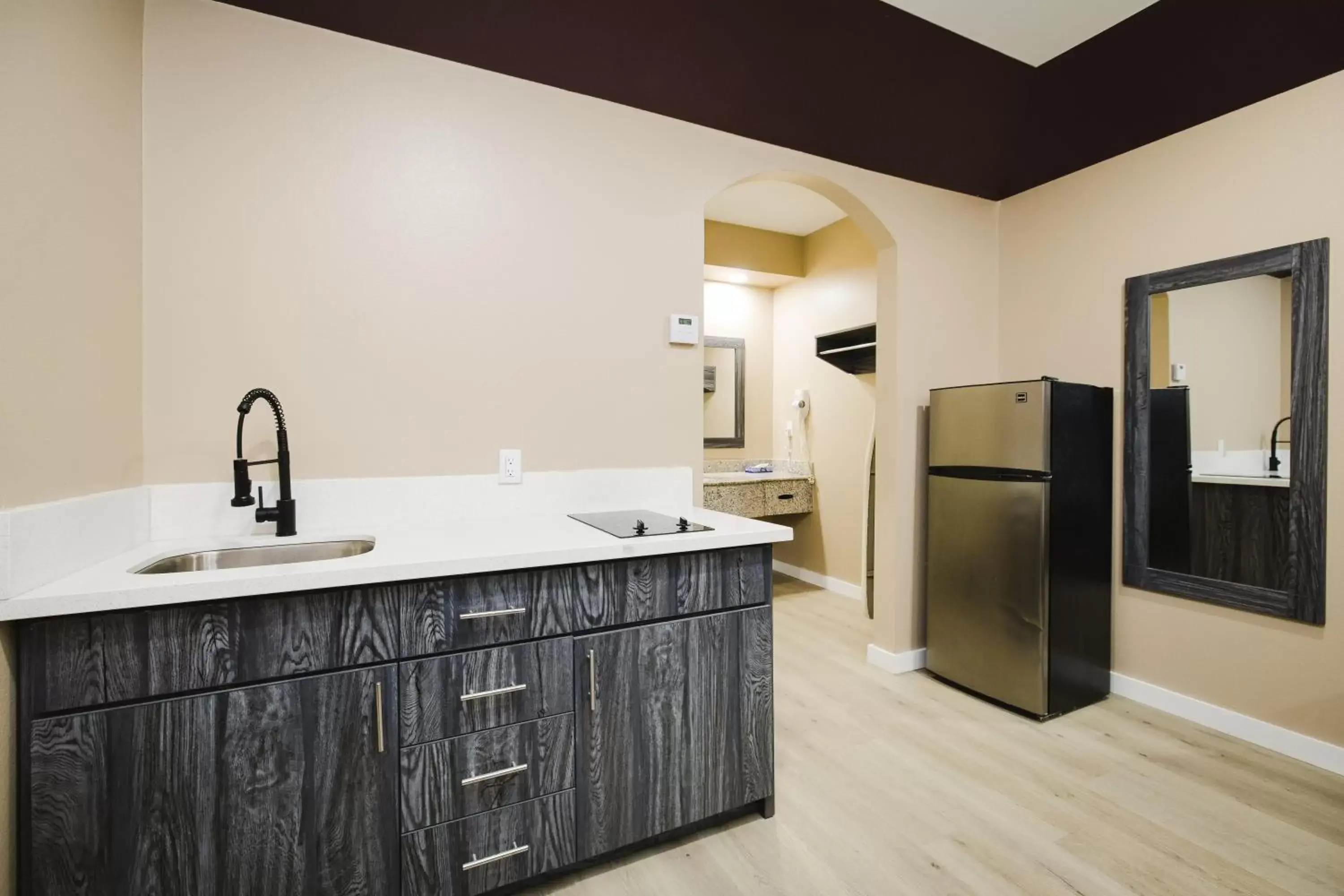 Bathroom in Sapphire Inn & Suites