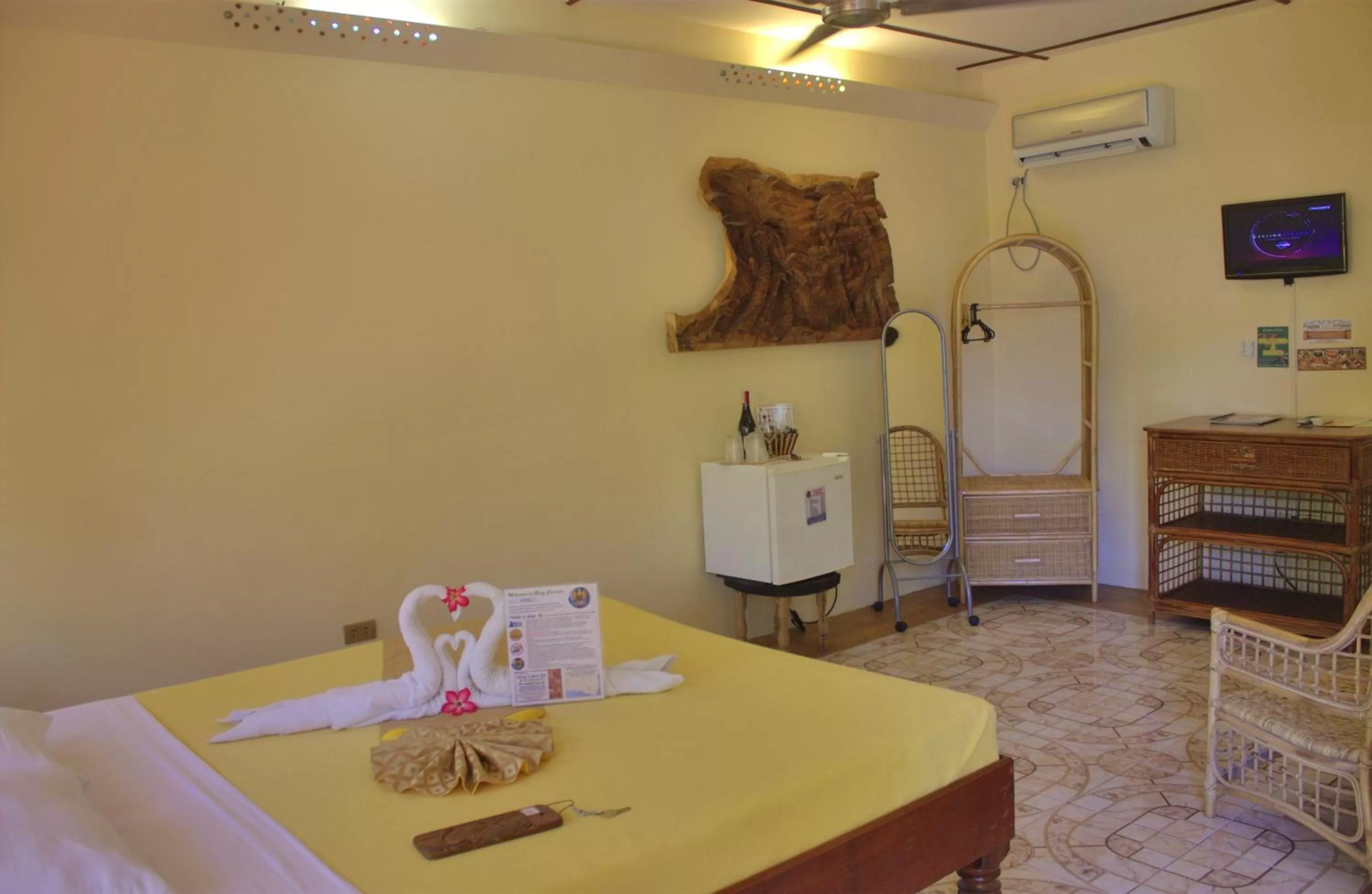 Deluxe Double Room in Deep Forest Garden Hotel