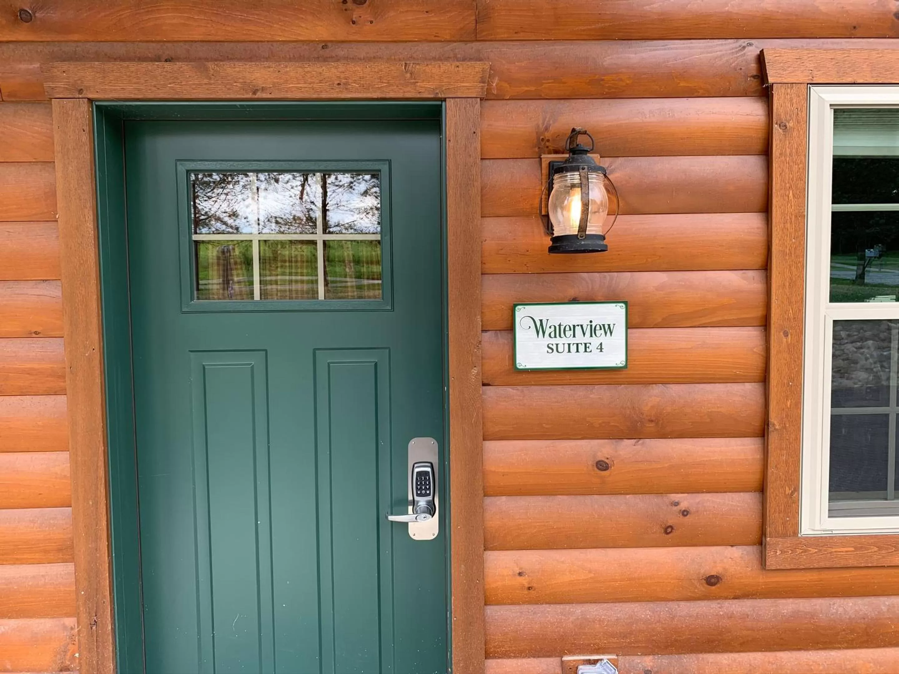 Facade/entrance in Waterview Lodge by Amish Country Lodging