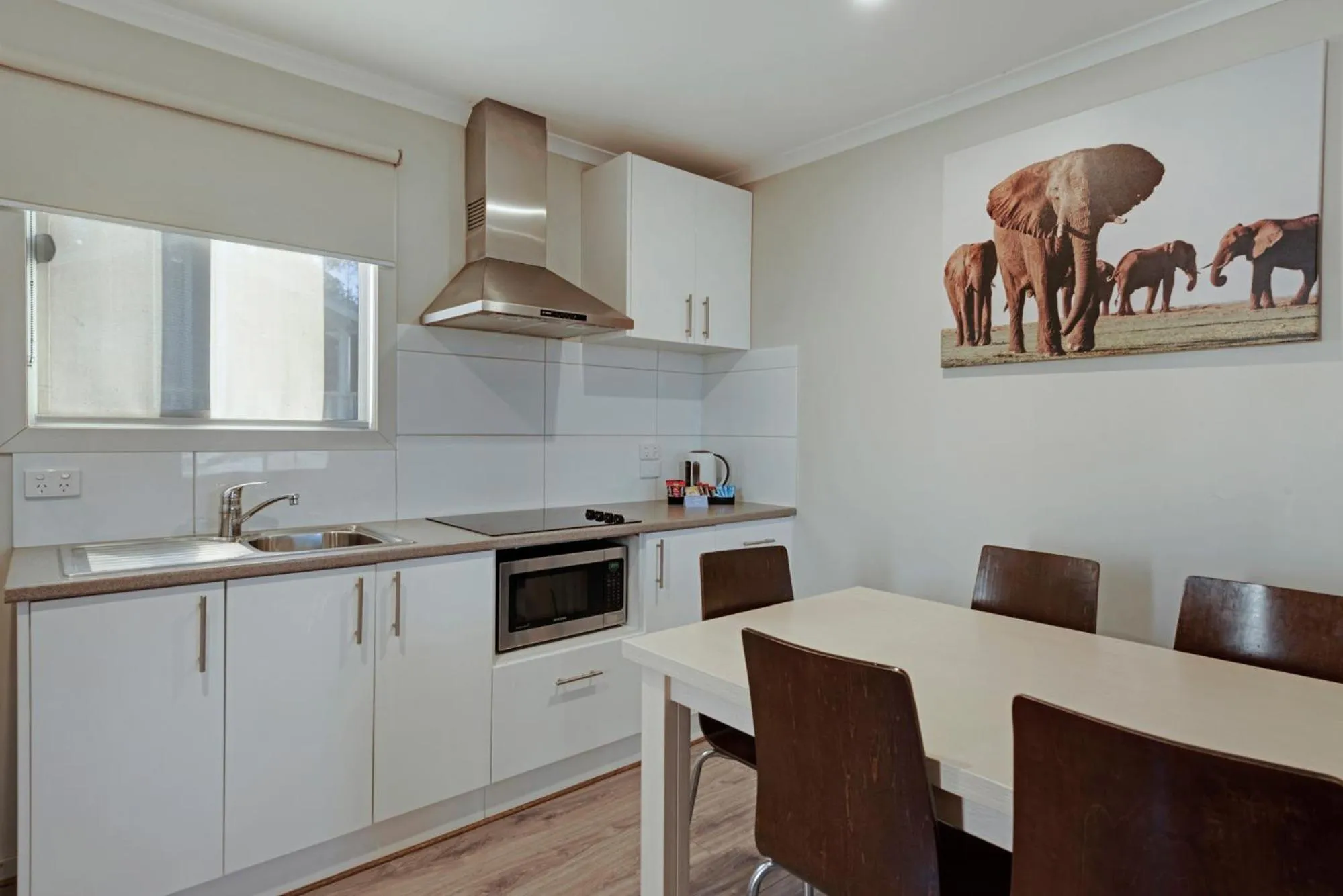 Kitchen or kitchenette in Discovery Parks - Dubbo