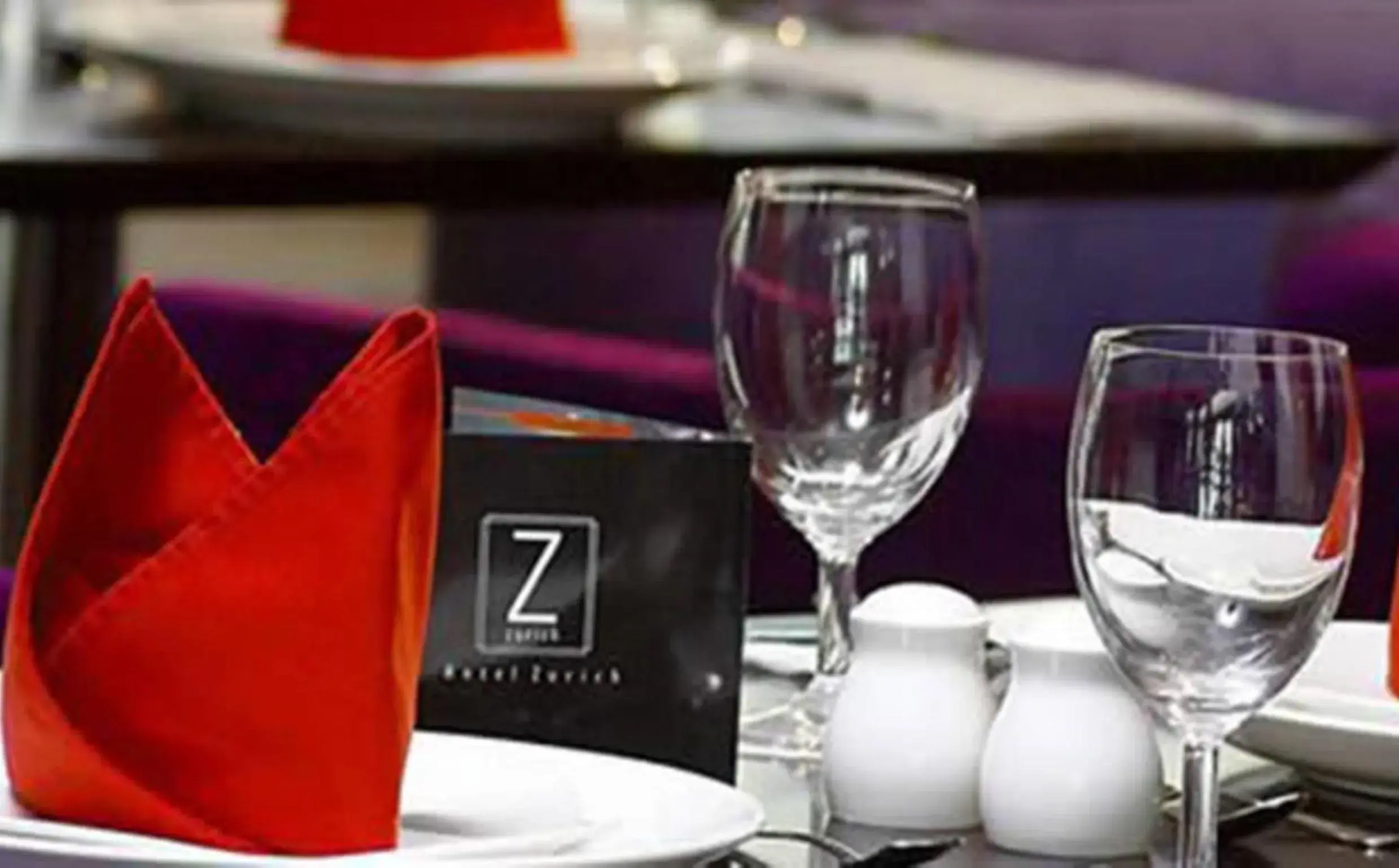 Restaurant/places to eat in Zurich Hotel