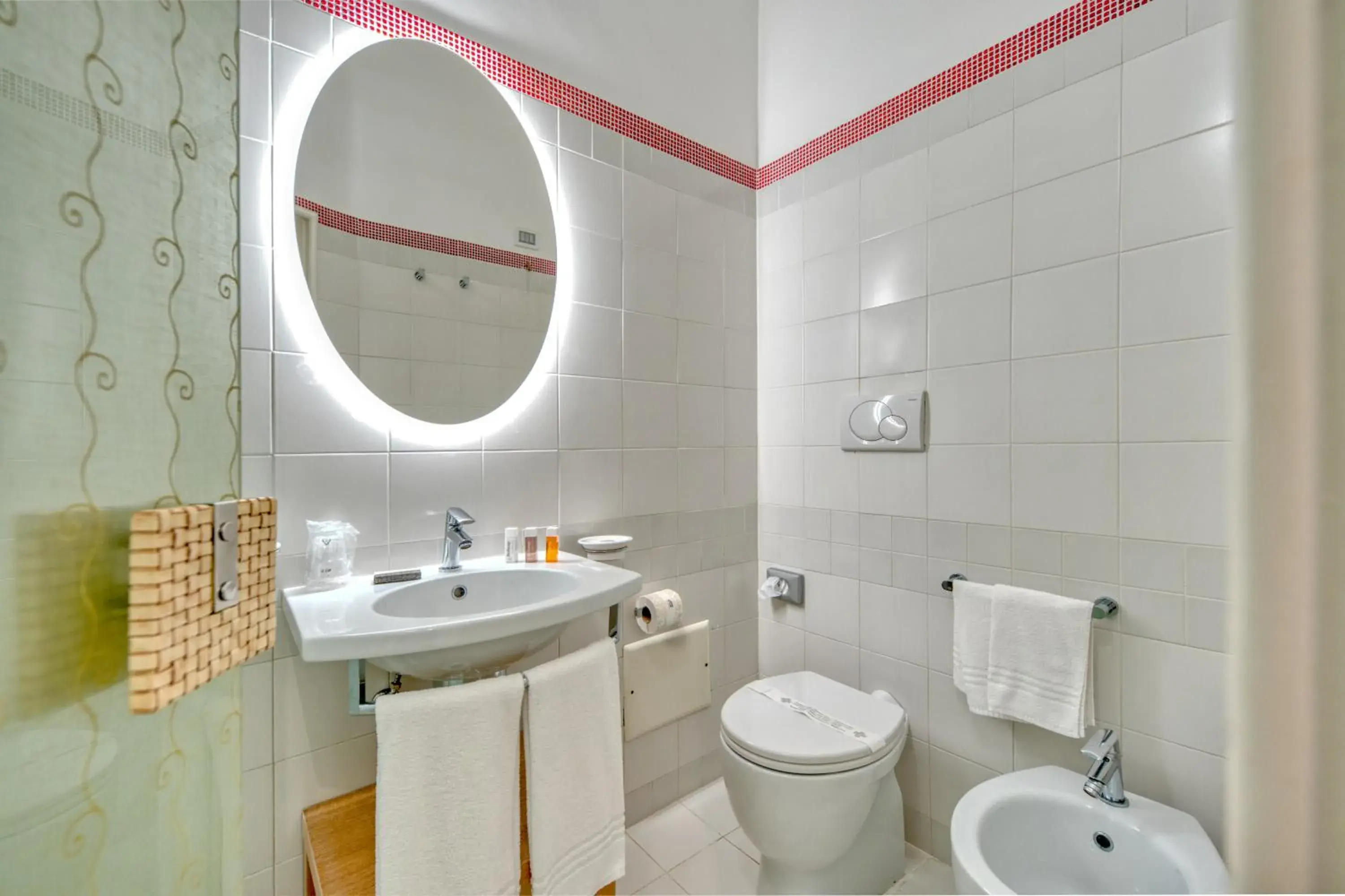 Bathroom in Relais Valle Dell'Idro