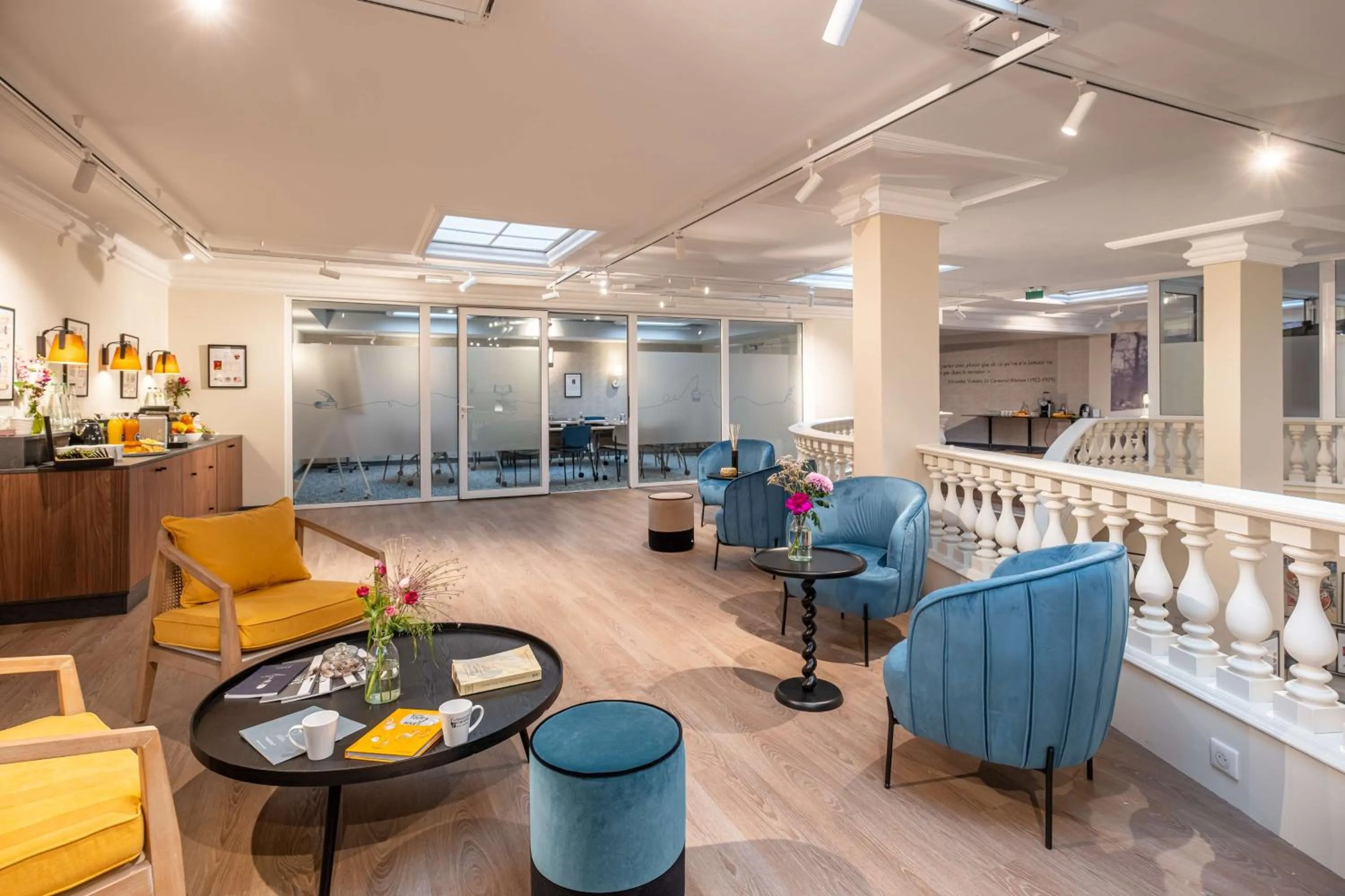 Meeting/conference room in Hotel Litteraire Alexandre Vialatte, BW Signature Collection