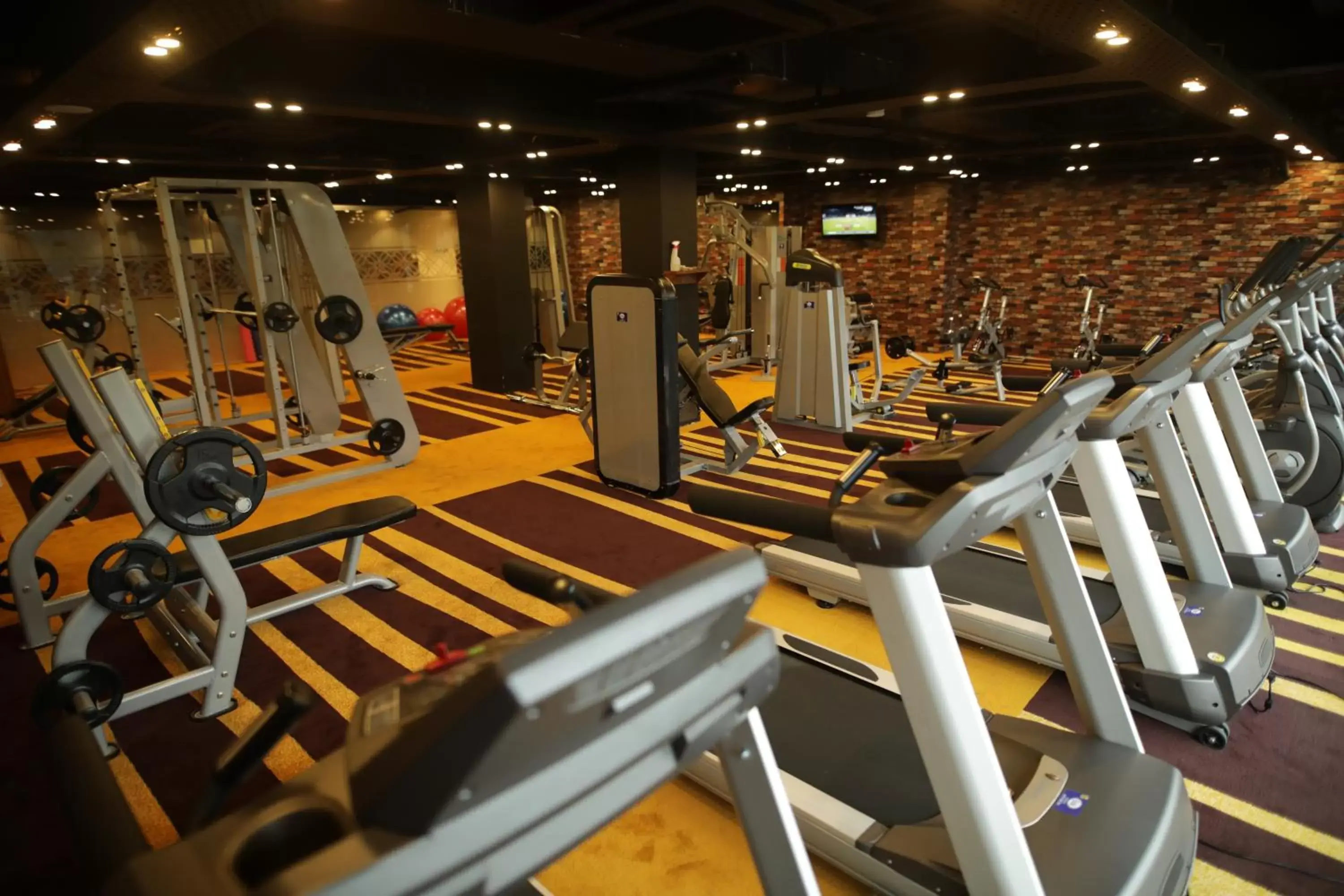 Fitness centre/facilities, Fitness Center/Facilities in The Golden Crown Hotel