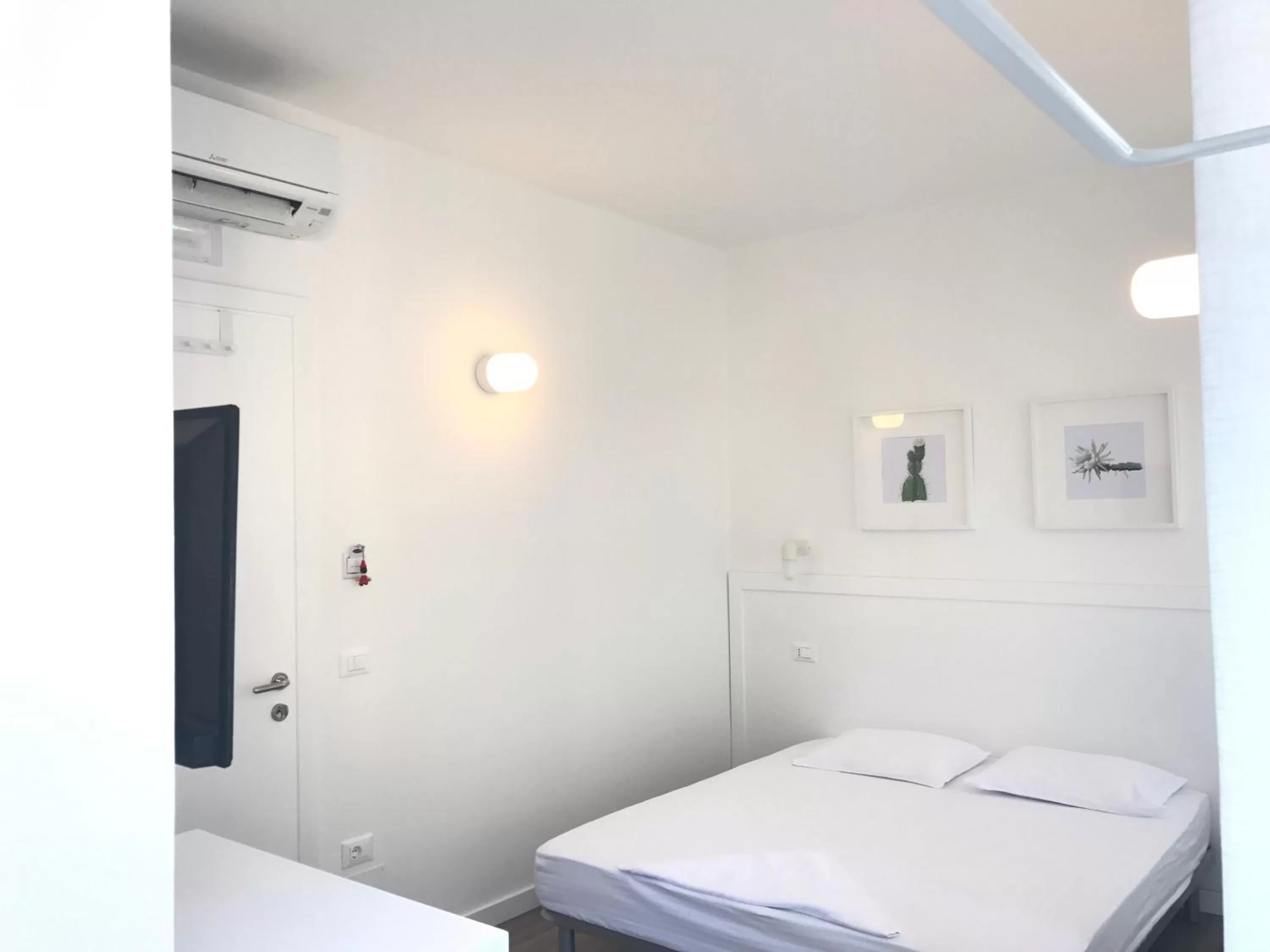 Bathroom in Aleksi rooms