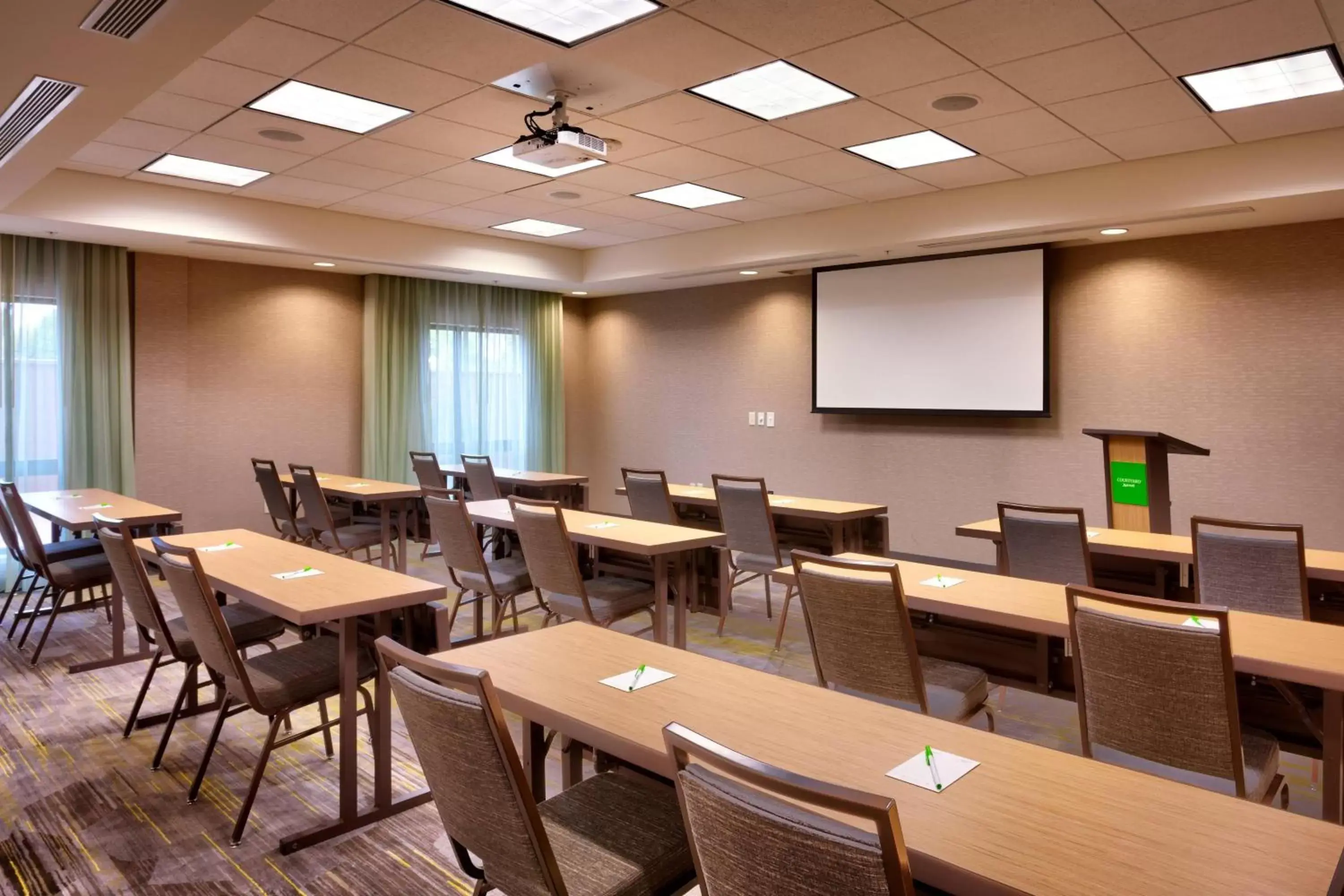 Meeting/conference room in Courtyard by Marriott Denver North/Westminster