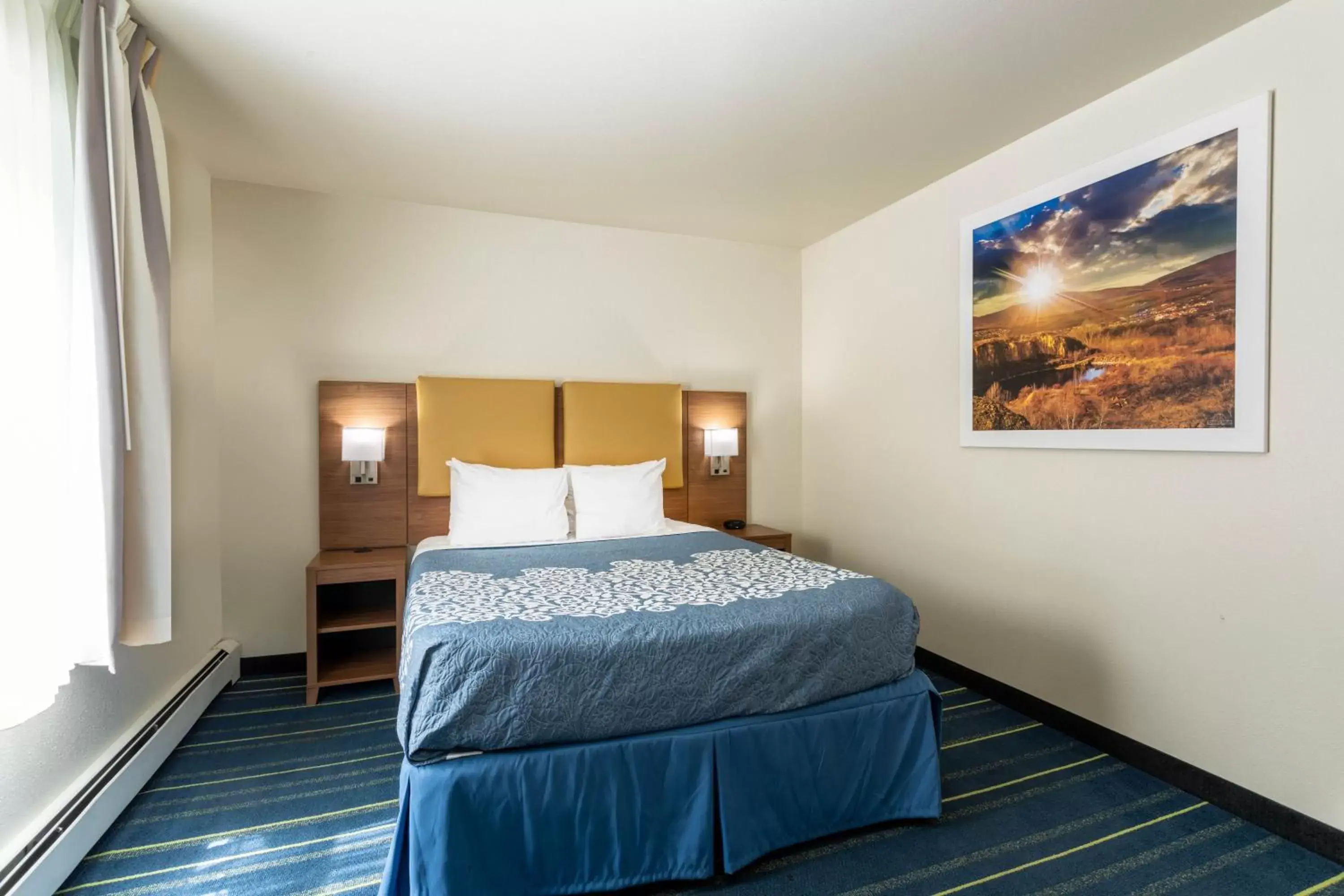 Bed in Days Inn by Wyndham Durango