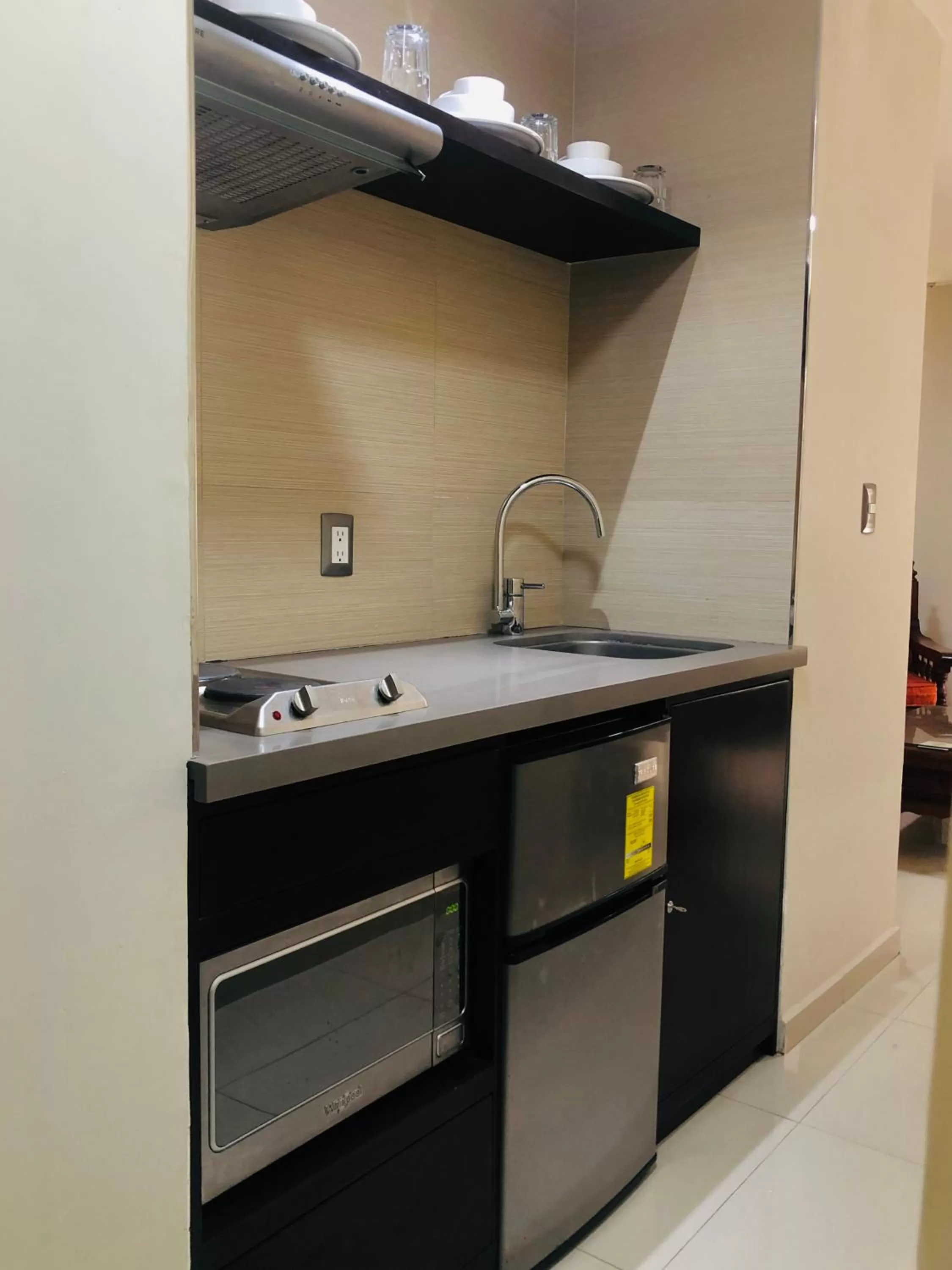 Kitchen or kitchenette, Kitchen/Kitchenette in Suites San Luis