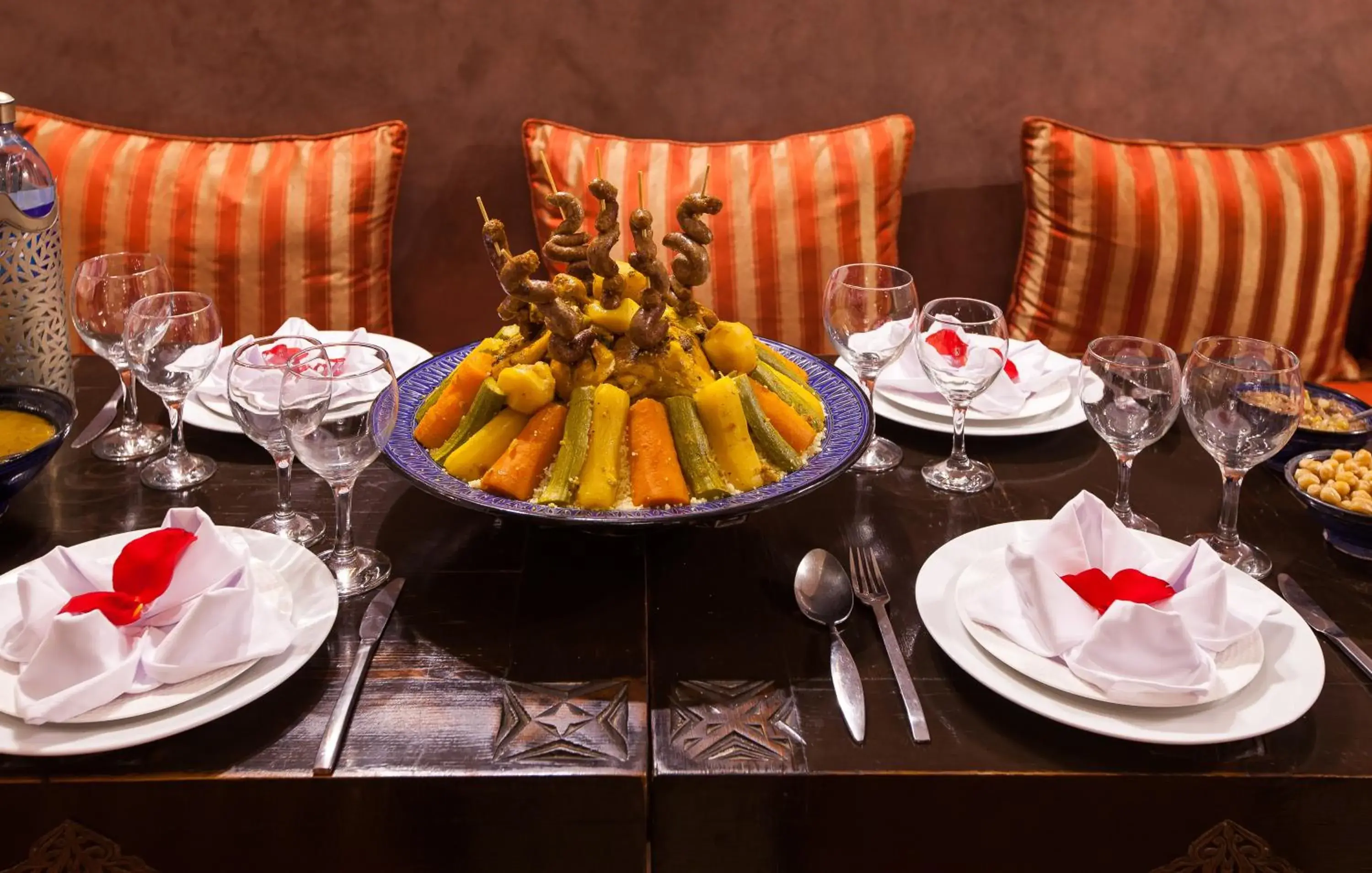 Restaurant/places to eat in Riad Alaka