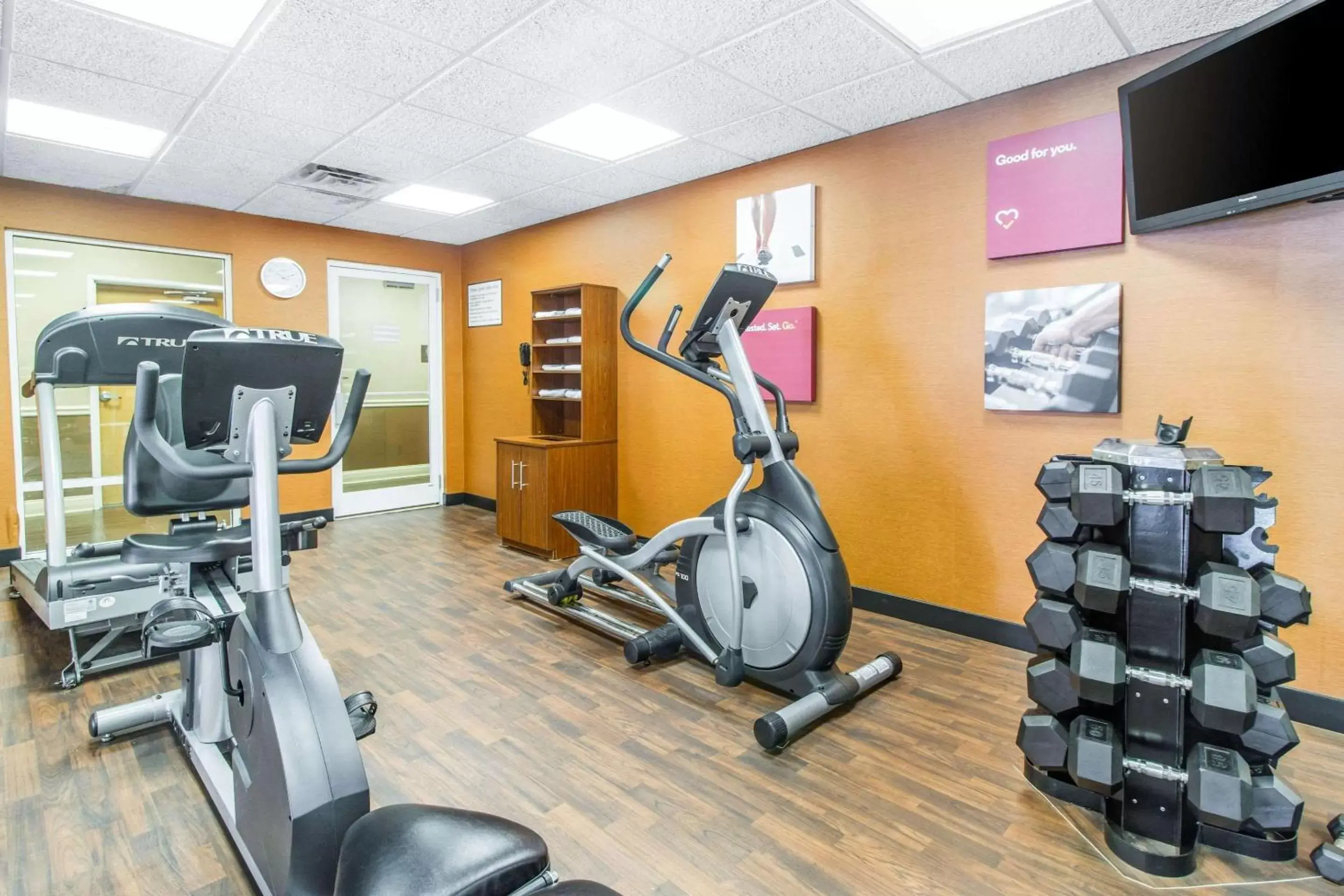 Fitness centre/facilities, Fitness Center/Facilities in Quality Suites - Corbin