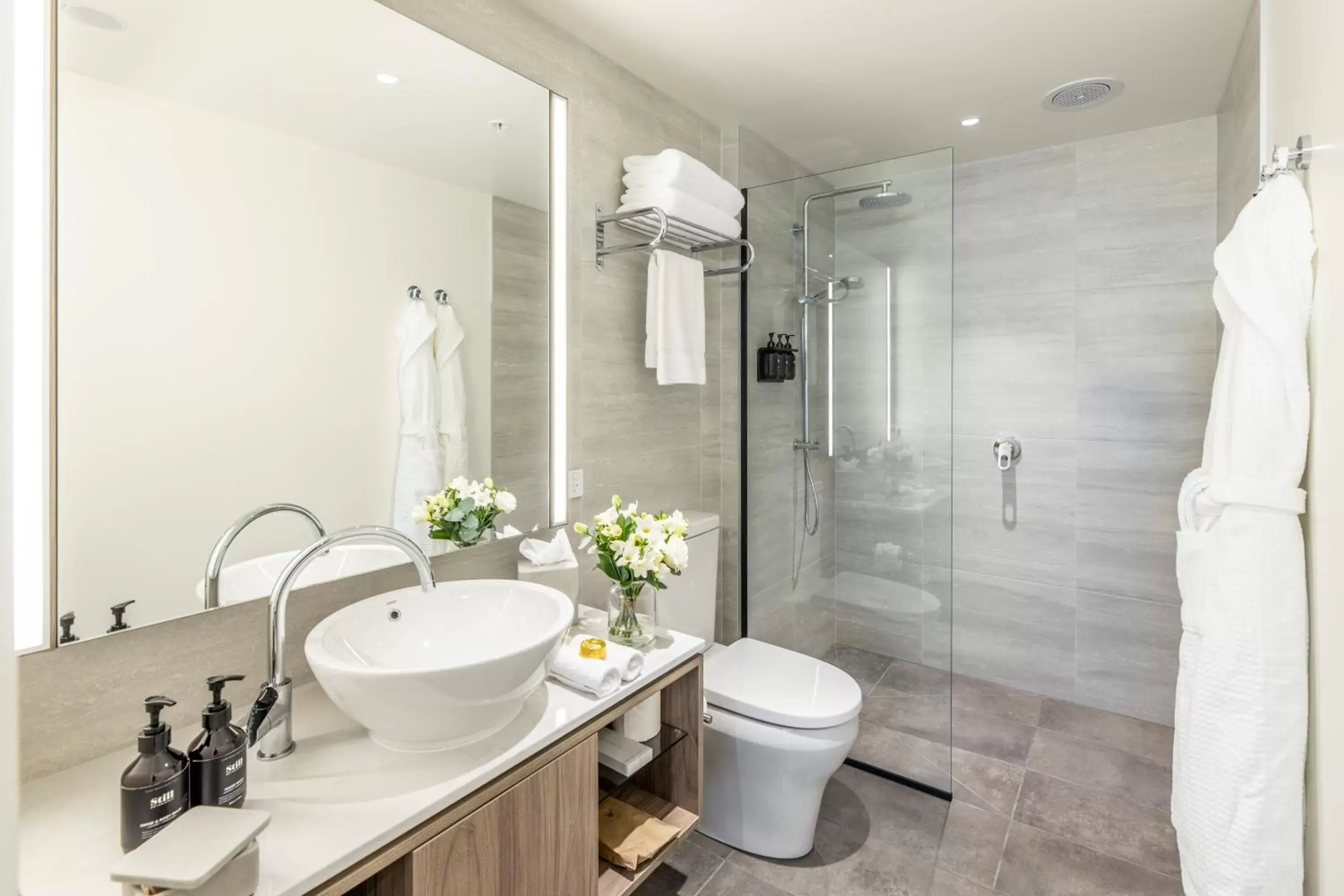 Shower, Bathroom in Sudima Christchurch City