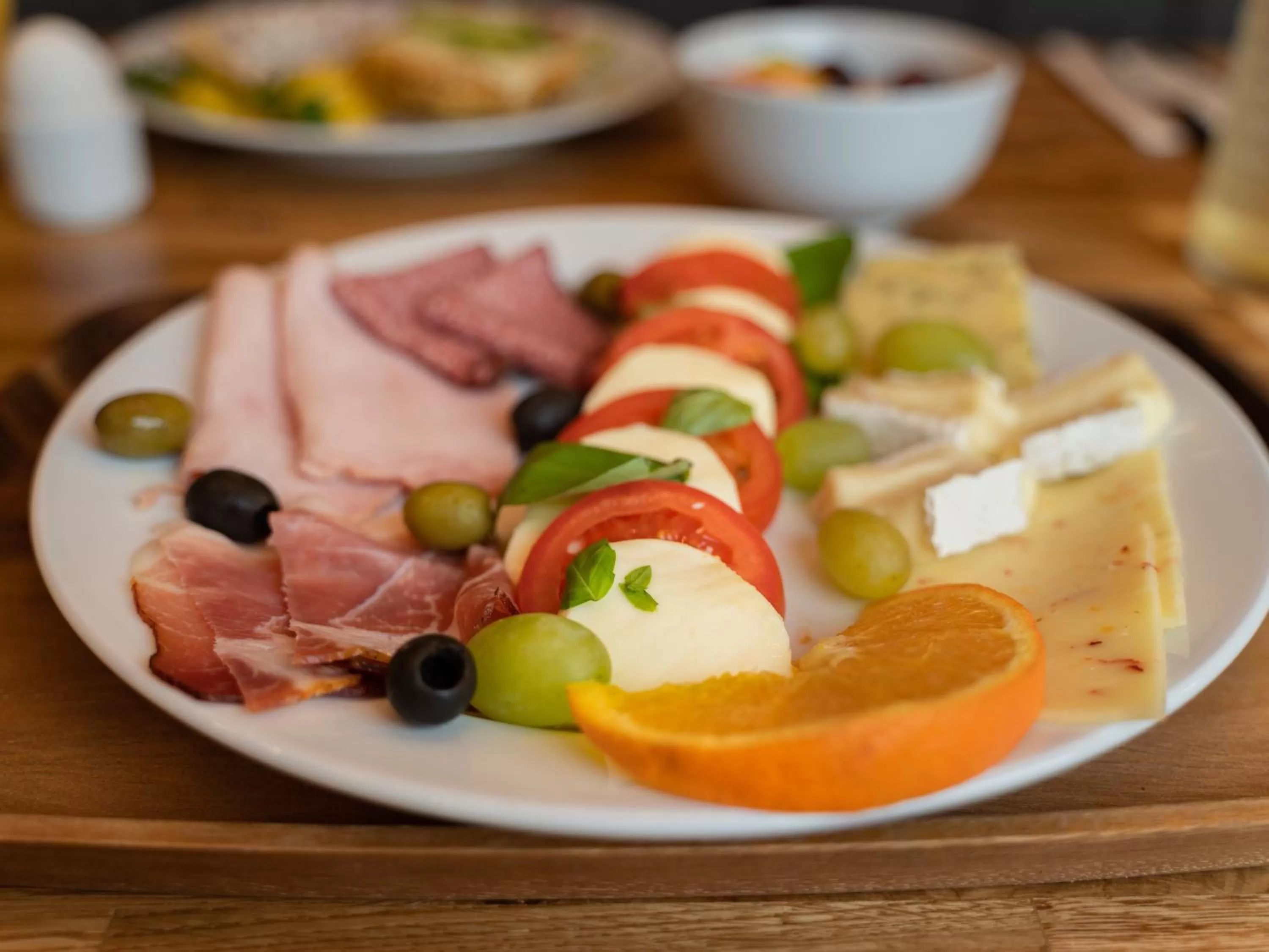 Food in Hotel Unique Pearl