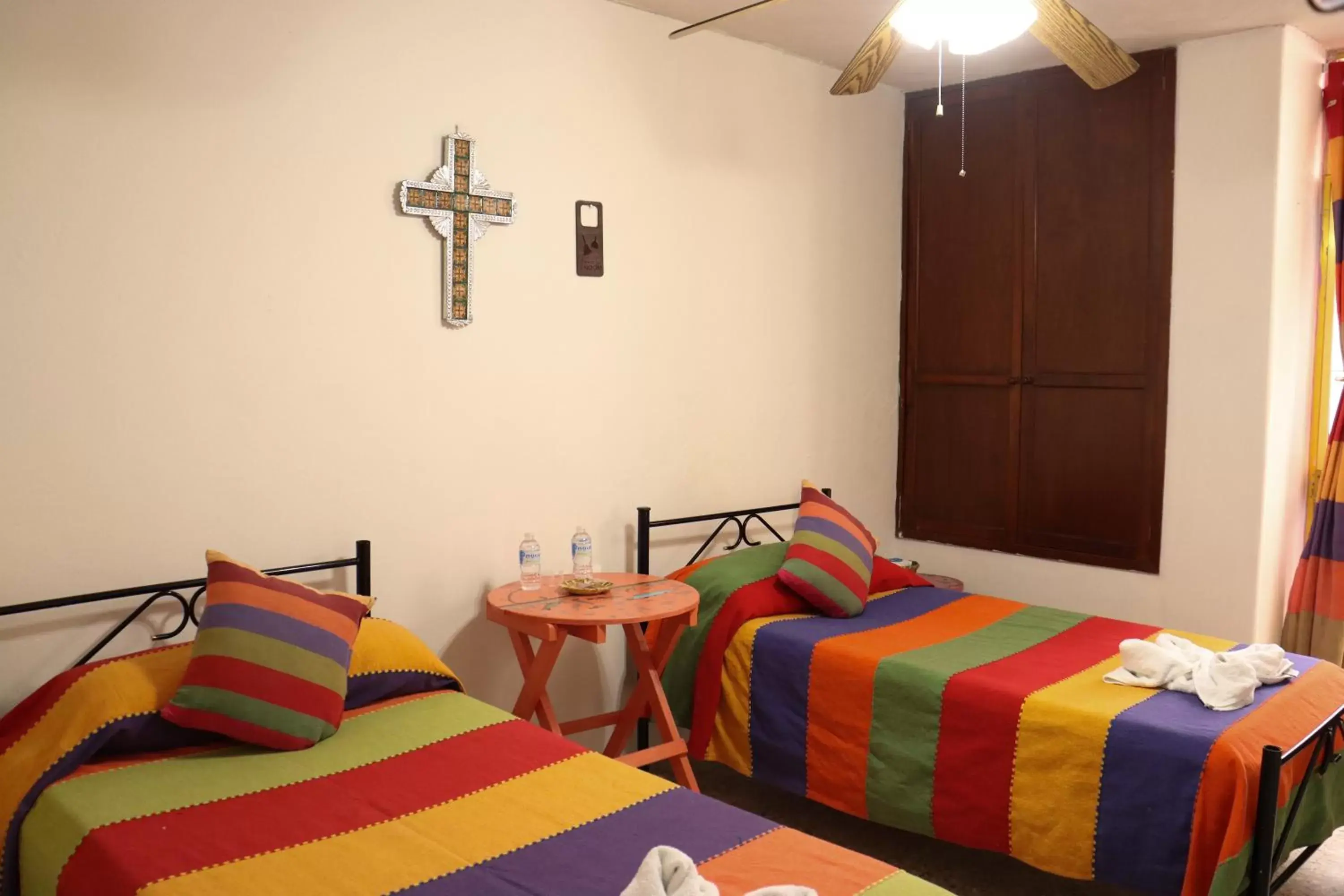 Area and facilities, Bed in Posada Don Mario