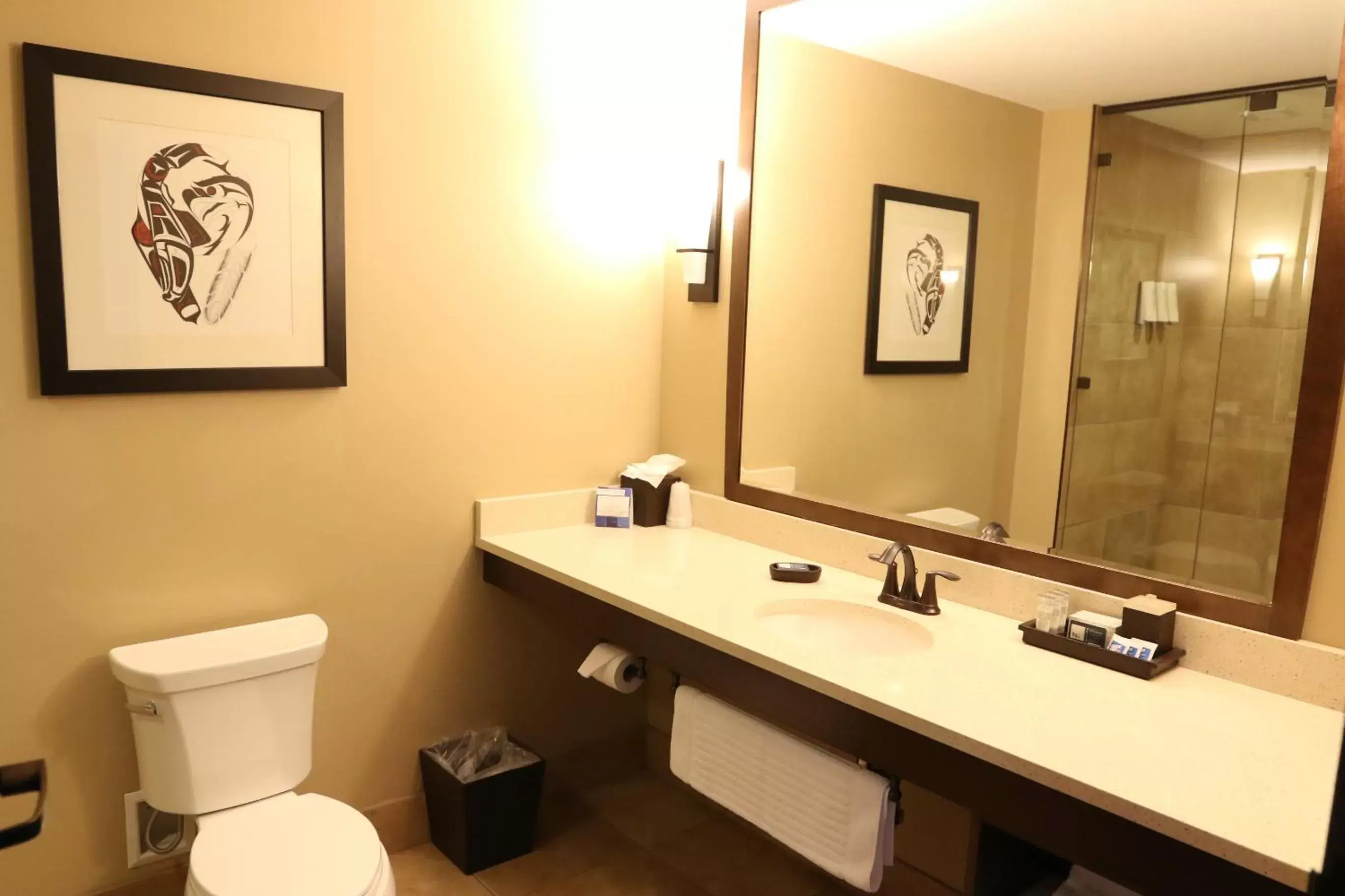 Bathroom in Swinomish Casino & Lodge