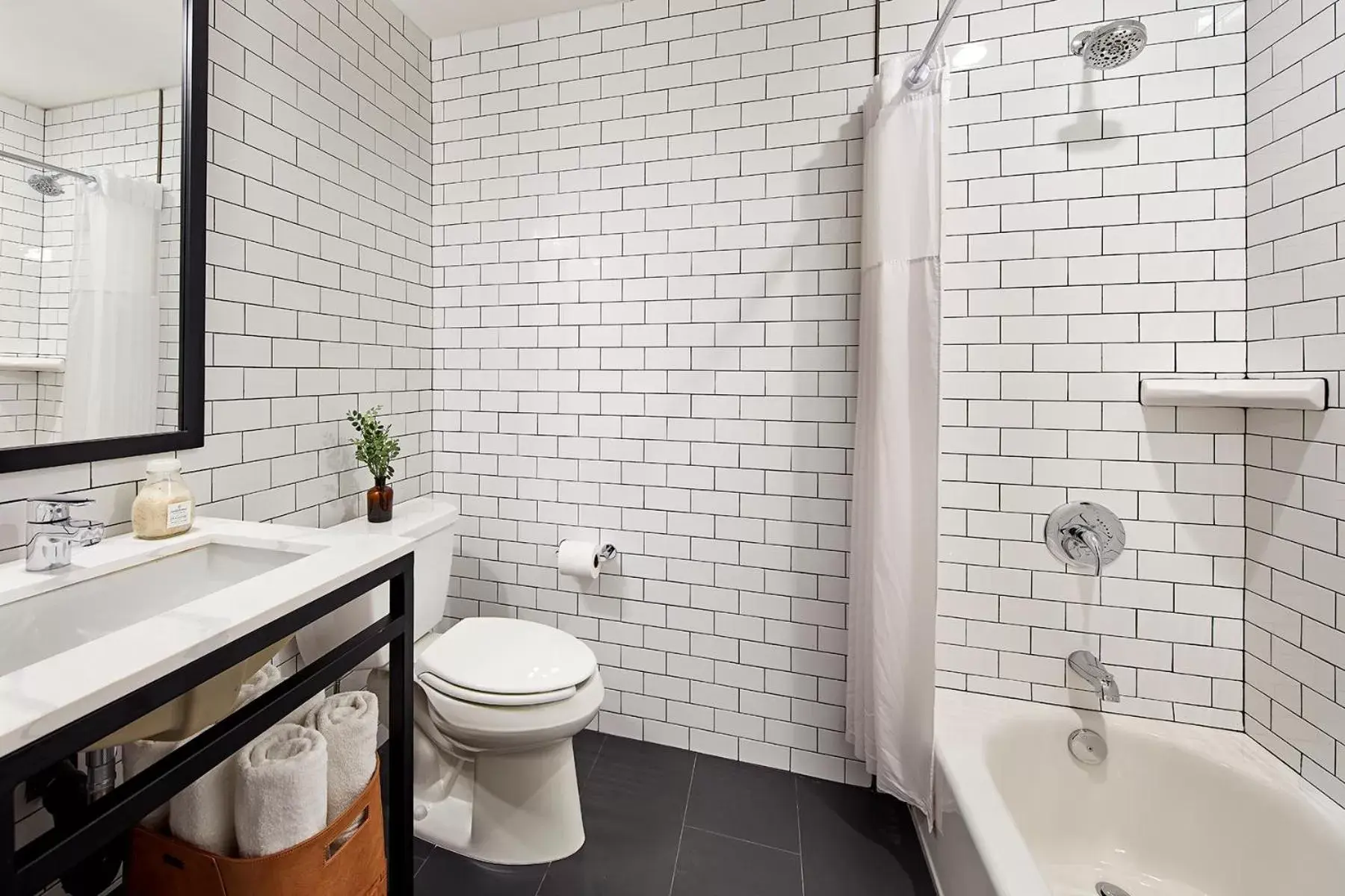 Bathroom in The Shoal Hotel La Jolla Beach