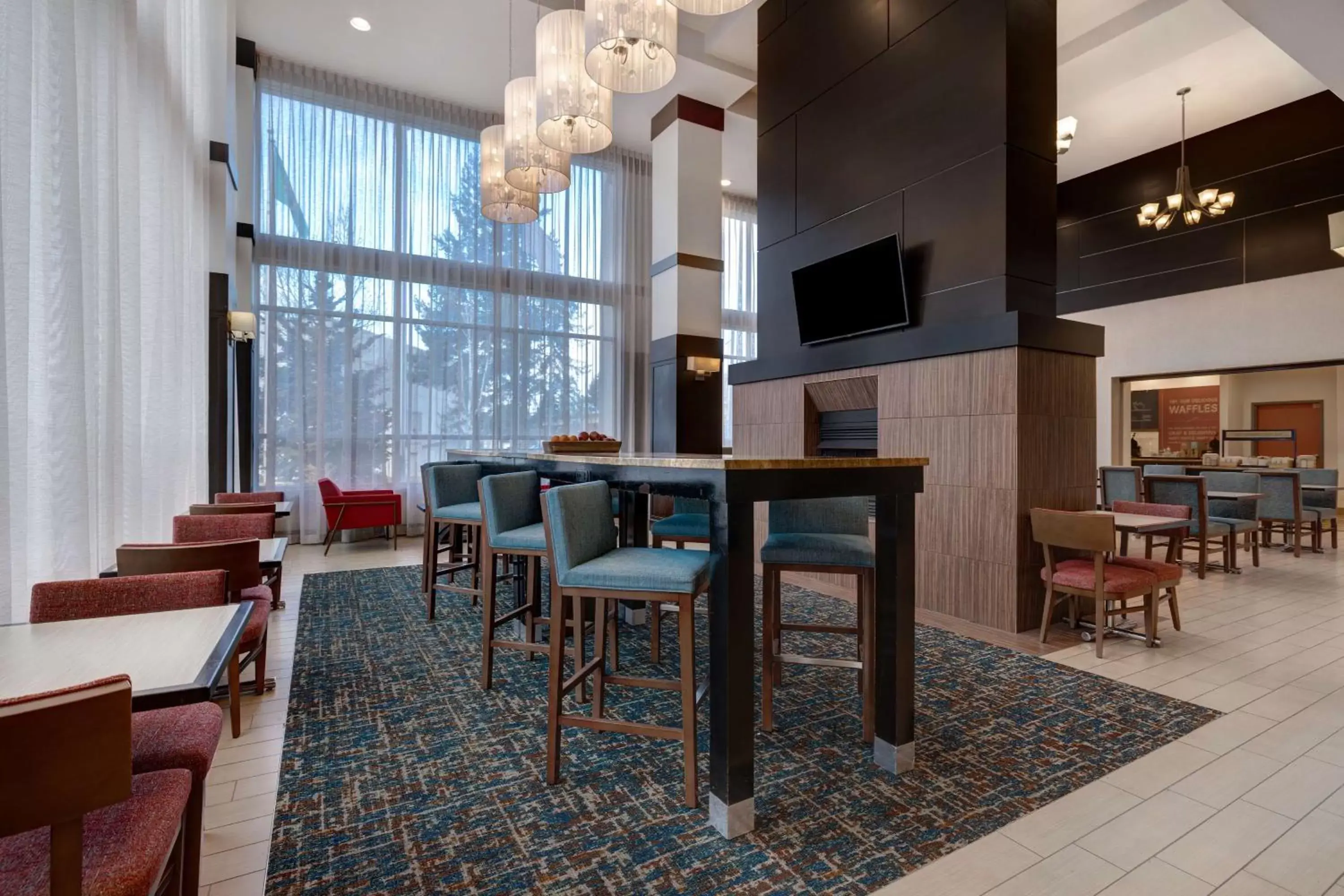 Lobby or reception in Hampton Inn & Suites Seattle/Federal Way Lobby or reception in Hampton Inn & Suites Seattle/Federal Way