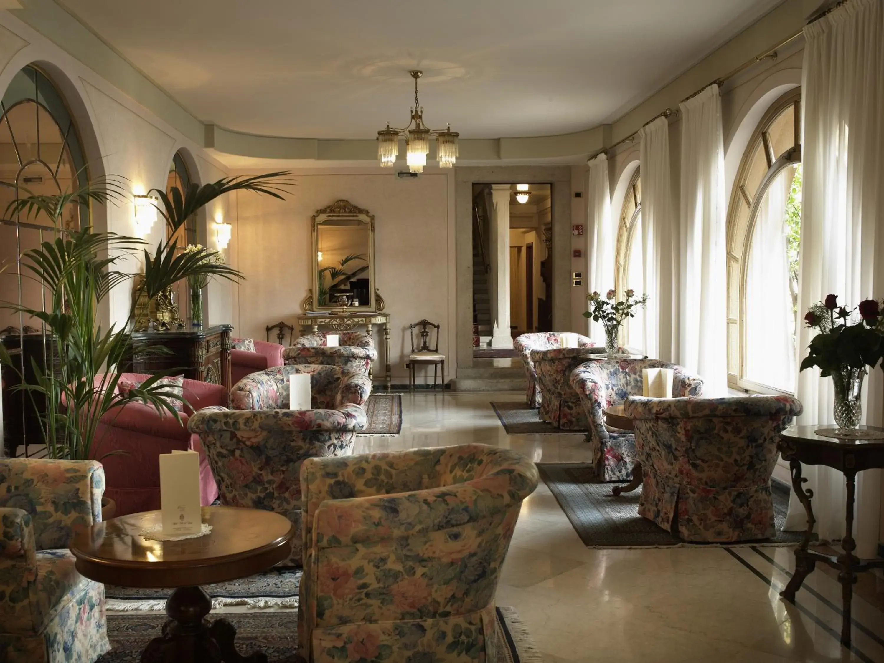 Day, Restaurant/Places to Eat in Hotel Villa Del Sogno