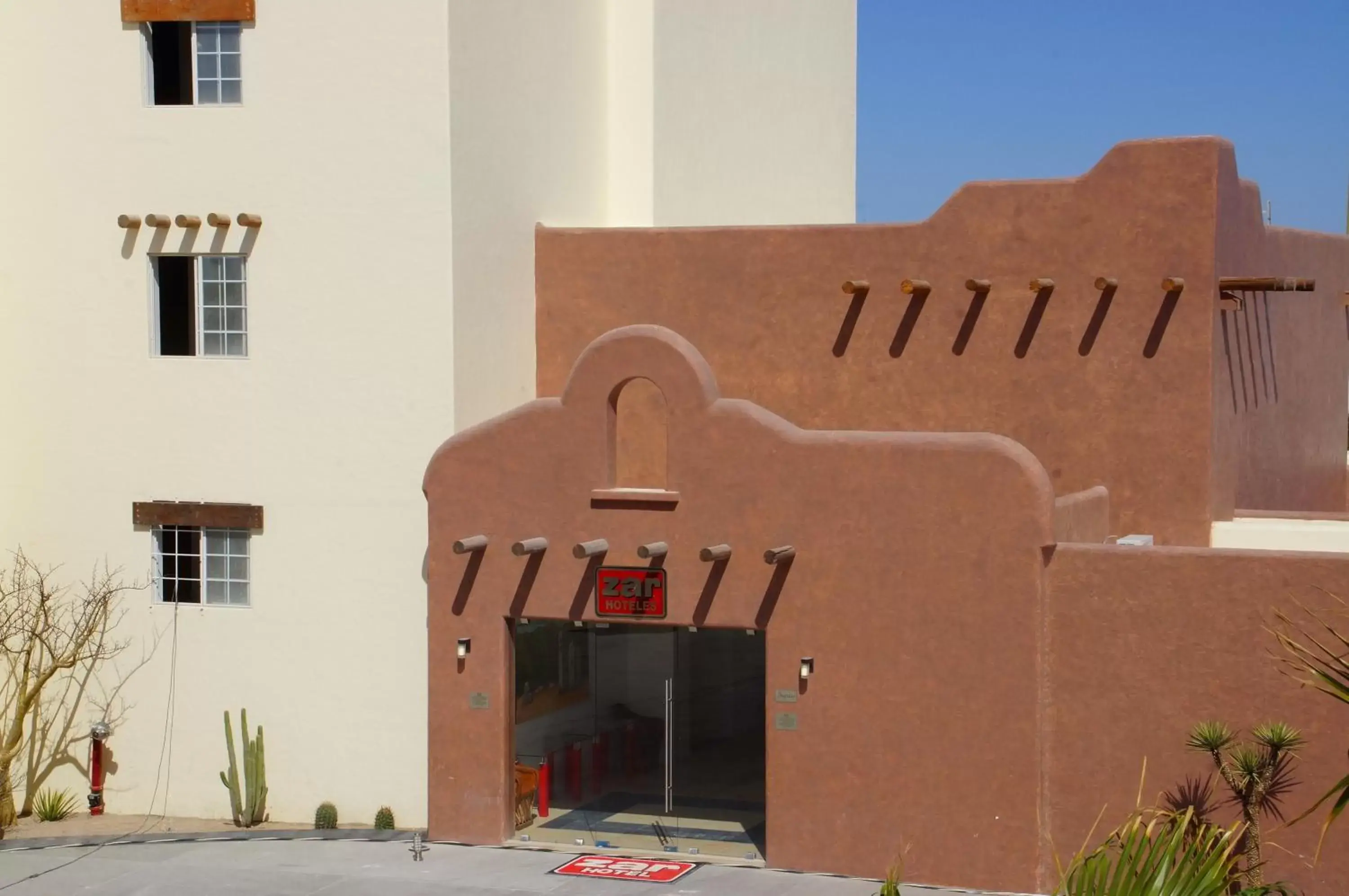 Facade/entrance, Property Building in Hotel Zar La Paz