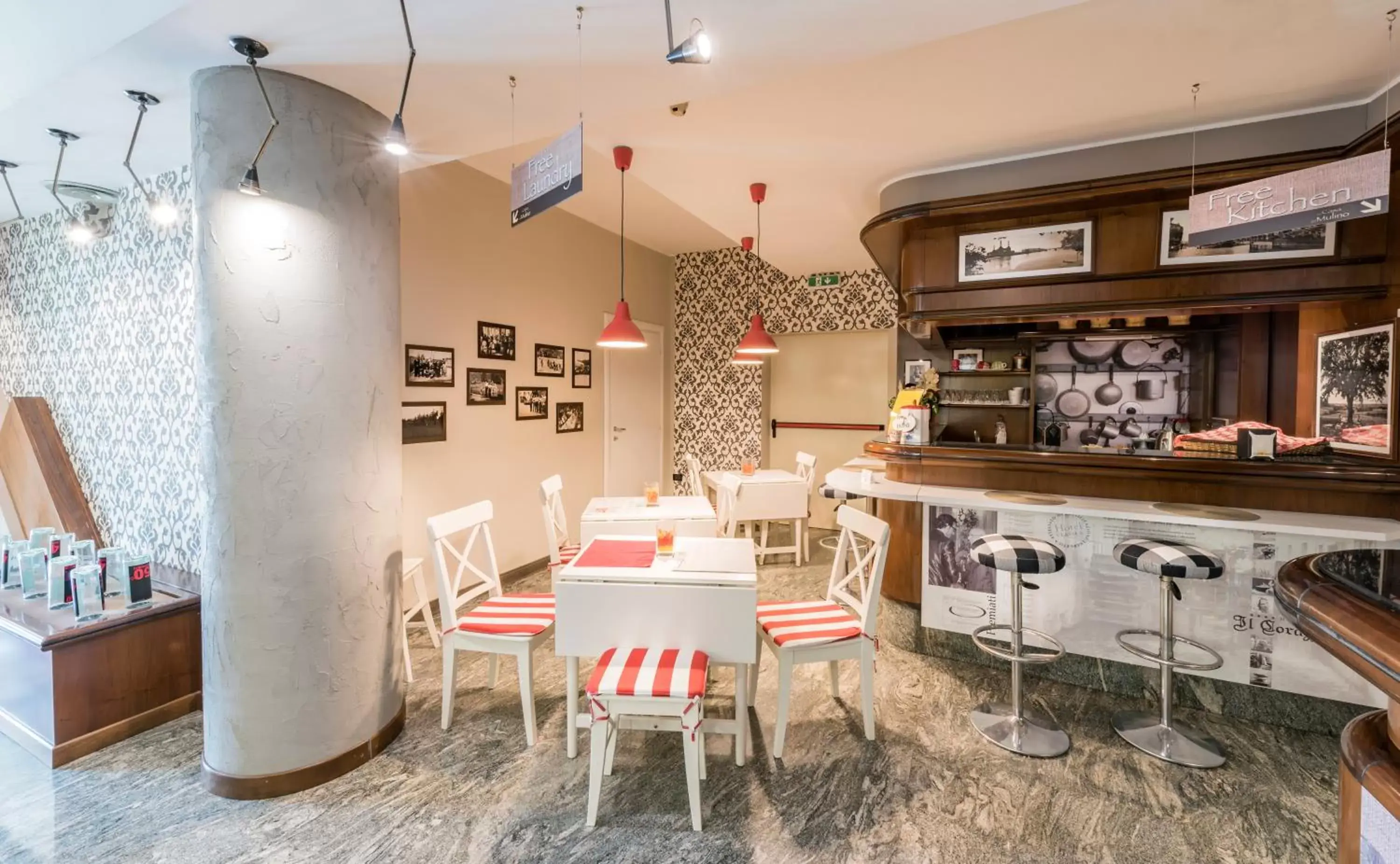 Kitchen or kitchenette, Lounge/Bar in La Casa del Mulino