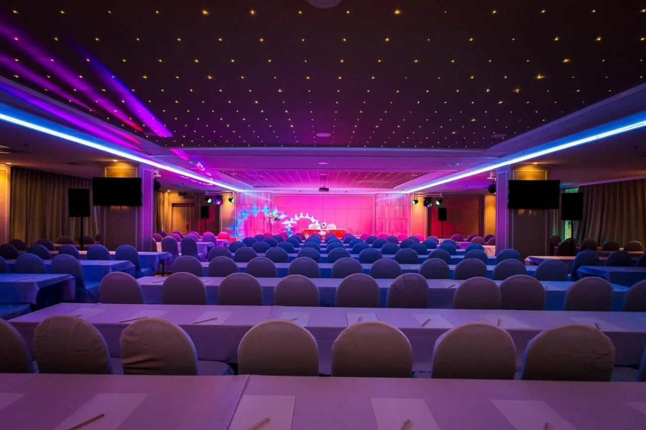 Banquet/Function facilities in Crystal Hotel Hat Yai