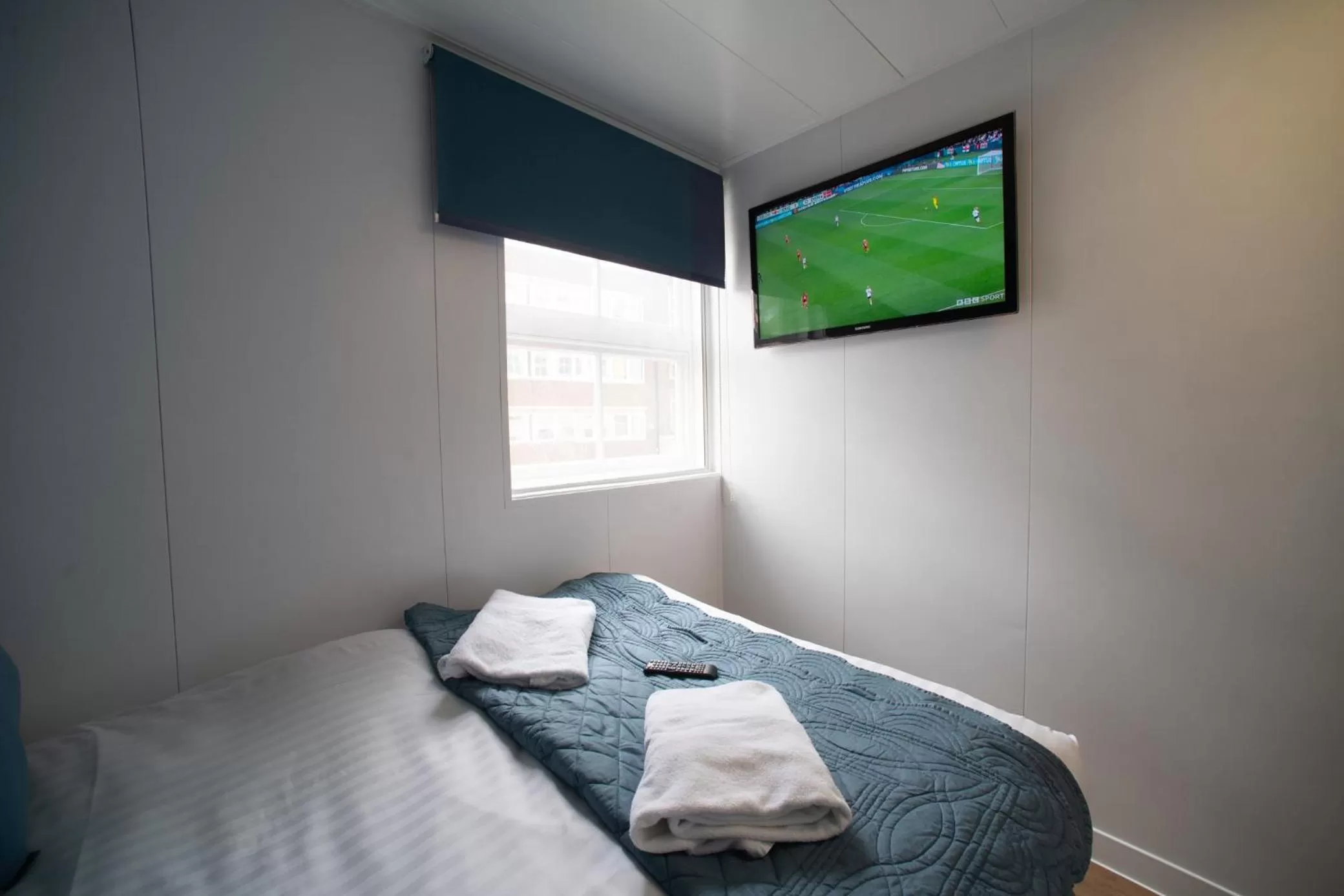 Bedroom, Bed in CiTi Hotel London Luton