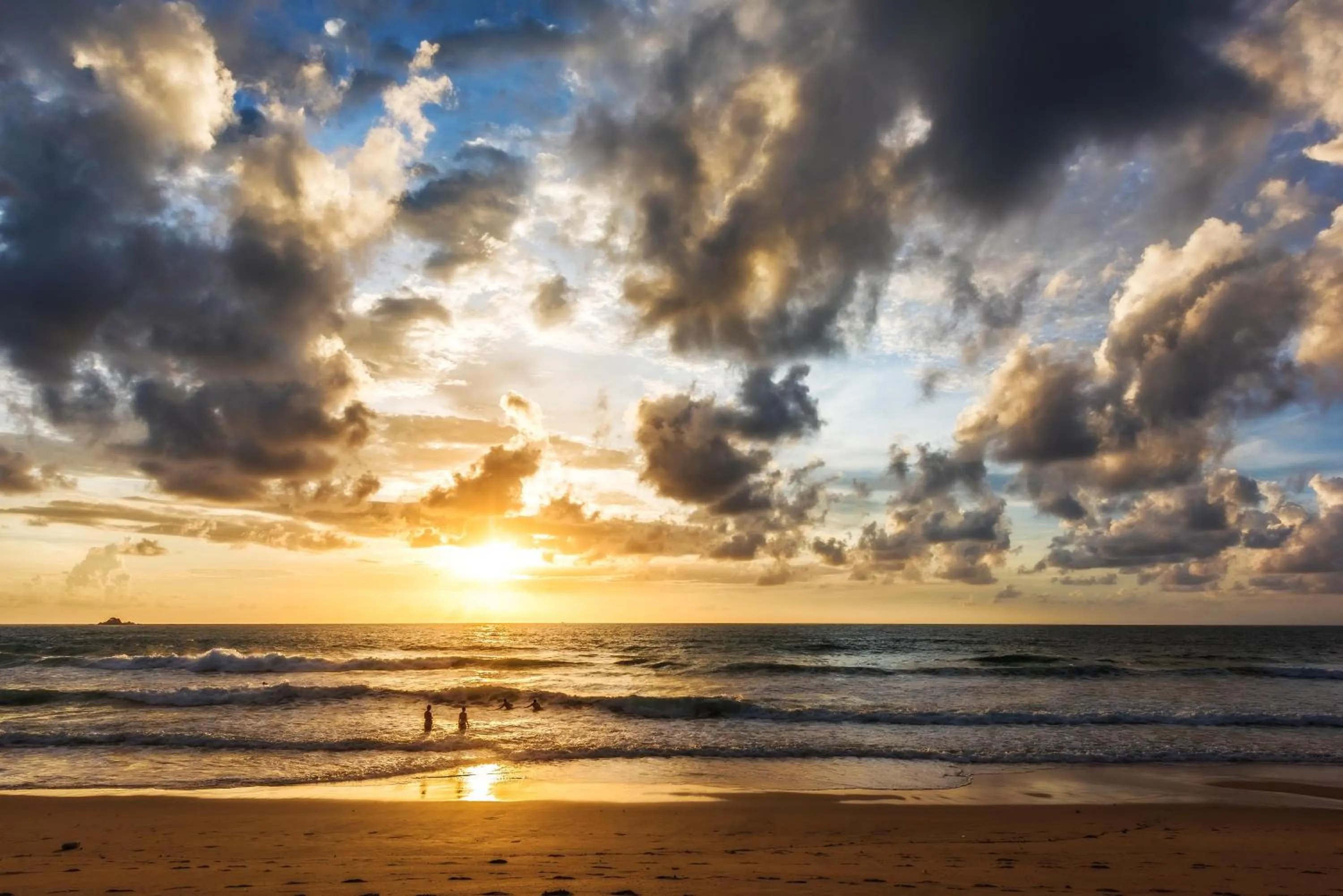Beach in Andaman White Beach Resort - SHA Plus