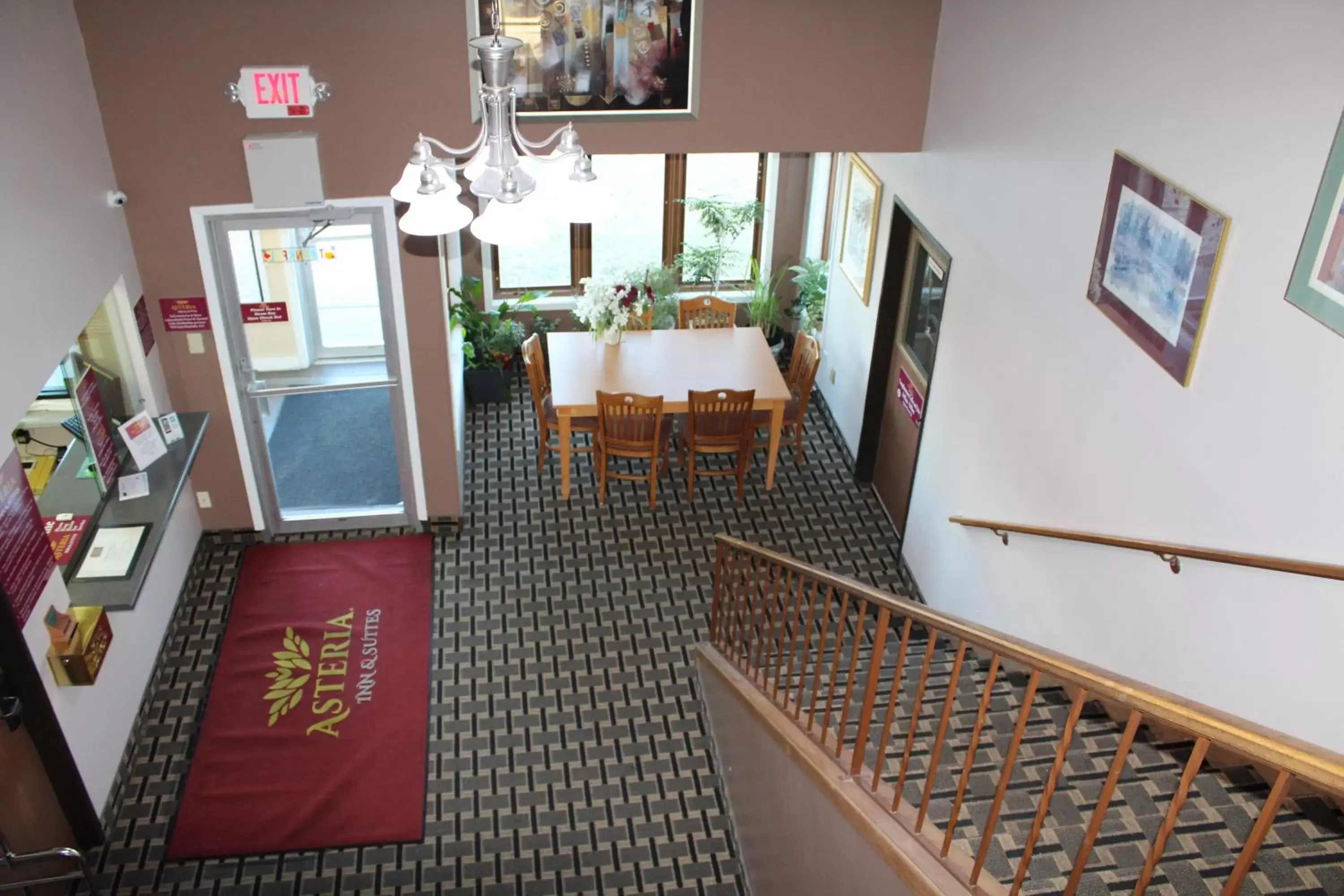Lobby or reception in Coratel Inn and Suites Maple Grove