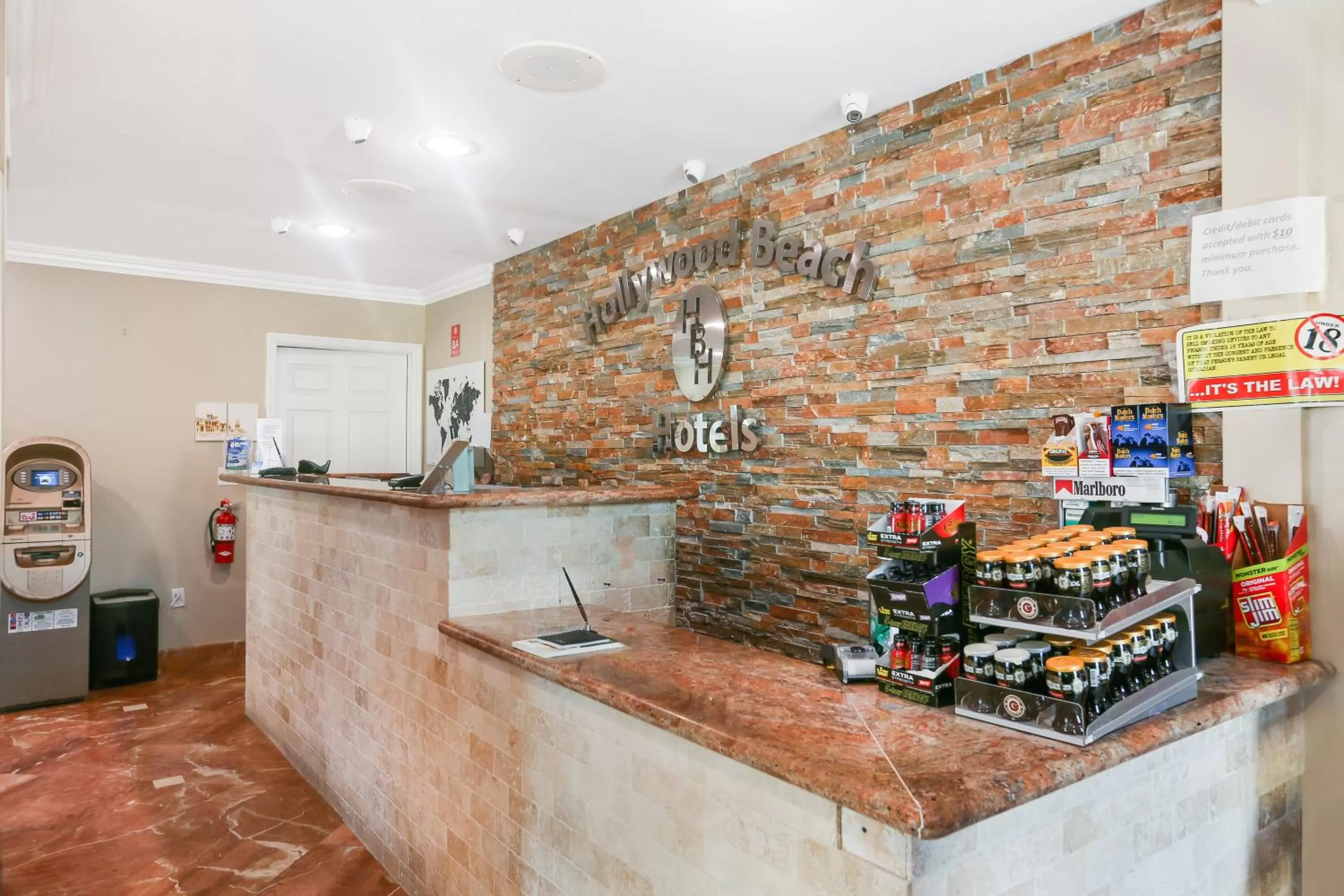 Lobby or reception in Greniers