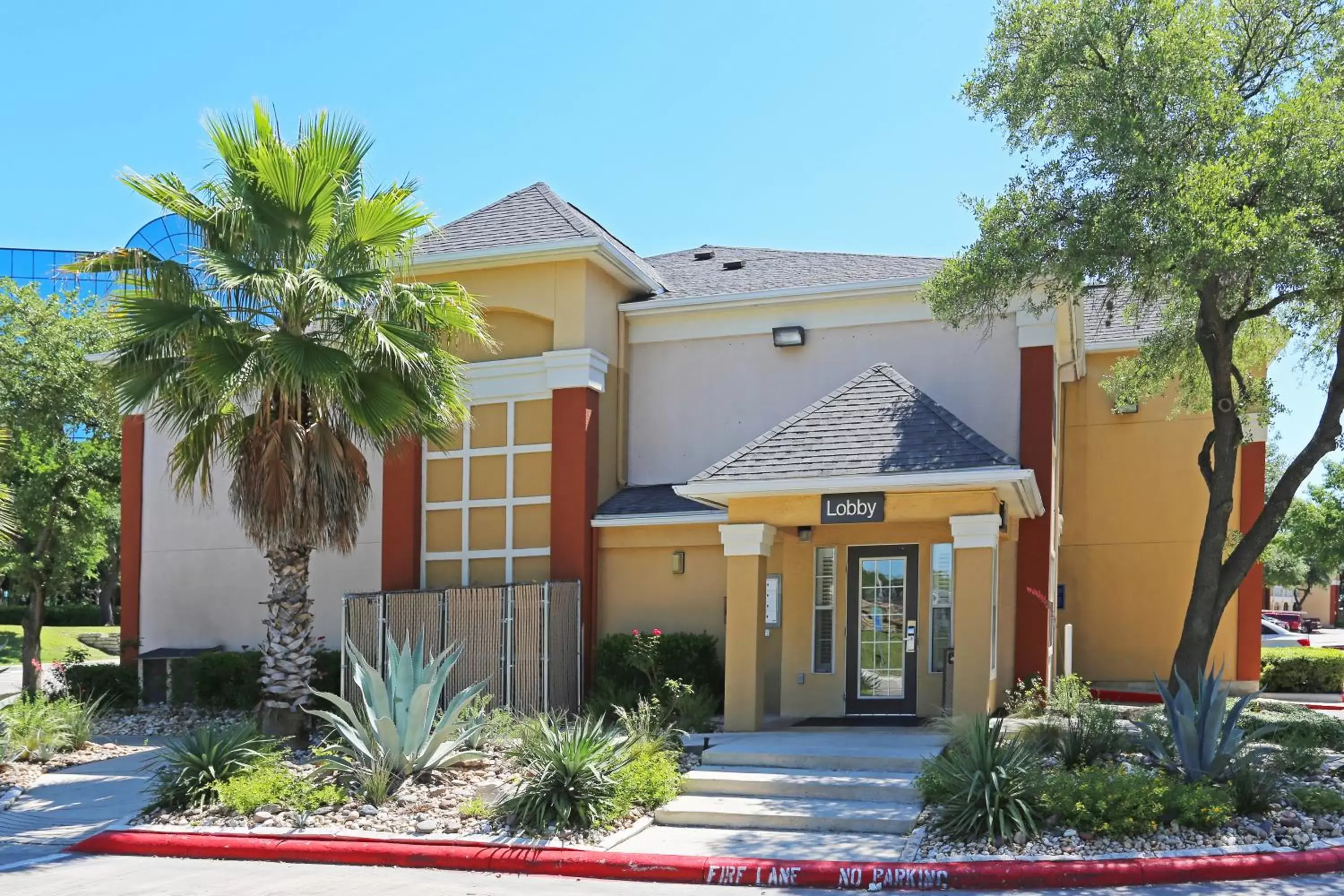 Property Building in Extended Stay America Suites - San Antonio - Airport