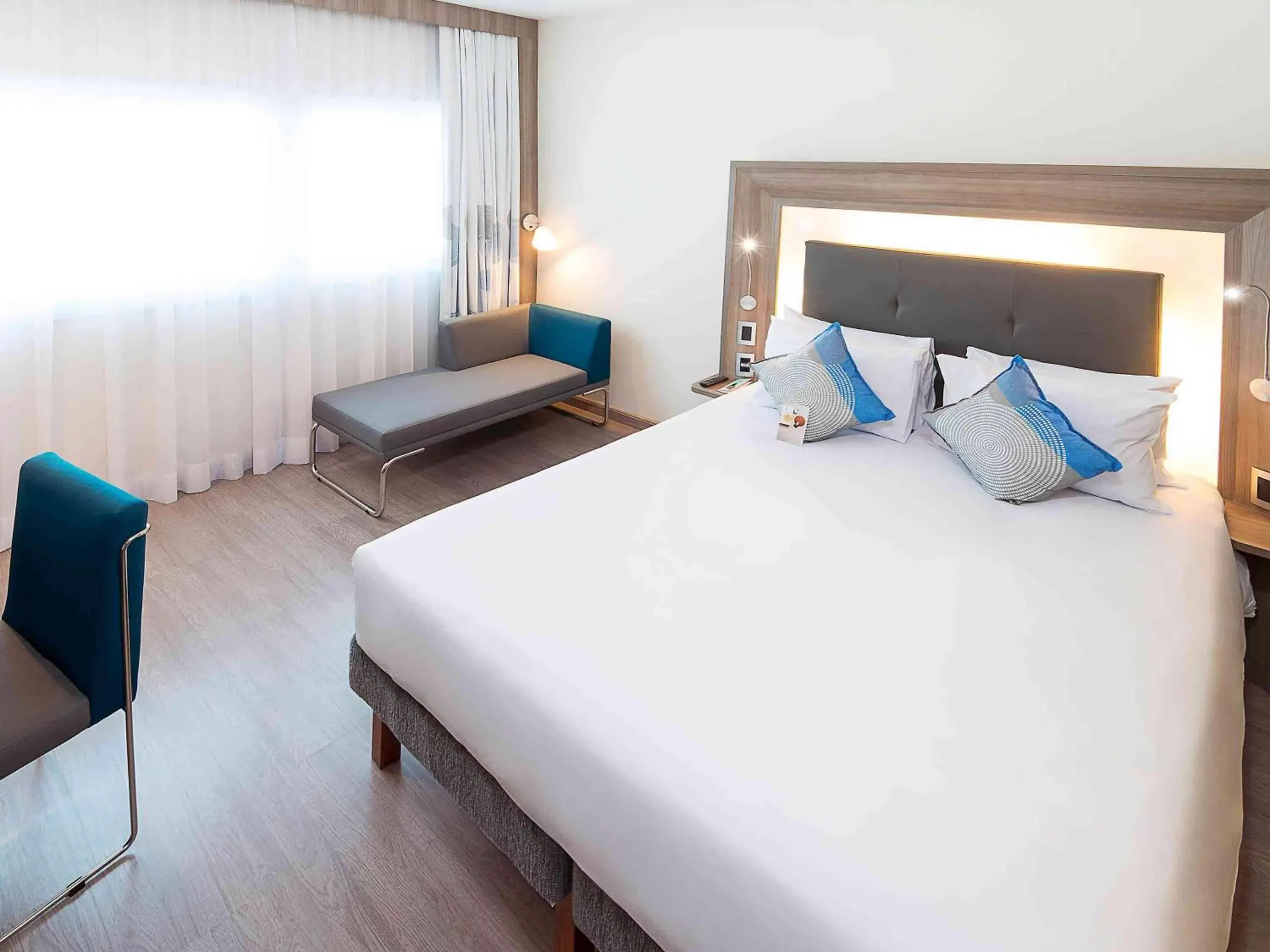 Photo of the whole room, Bed in Novotel Santos Gonzaga