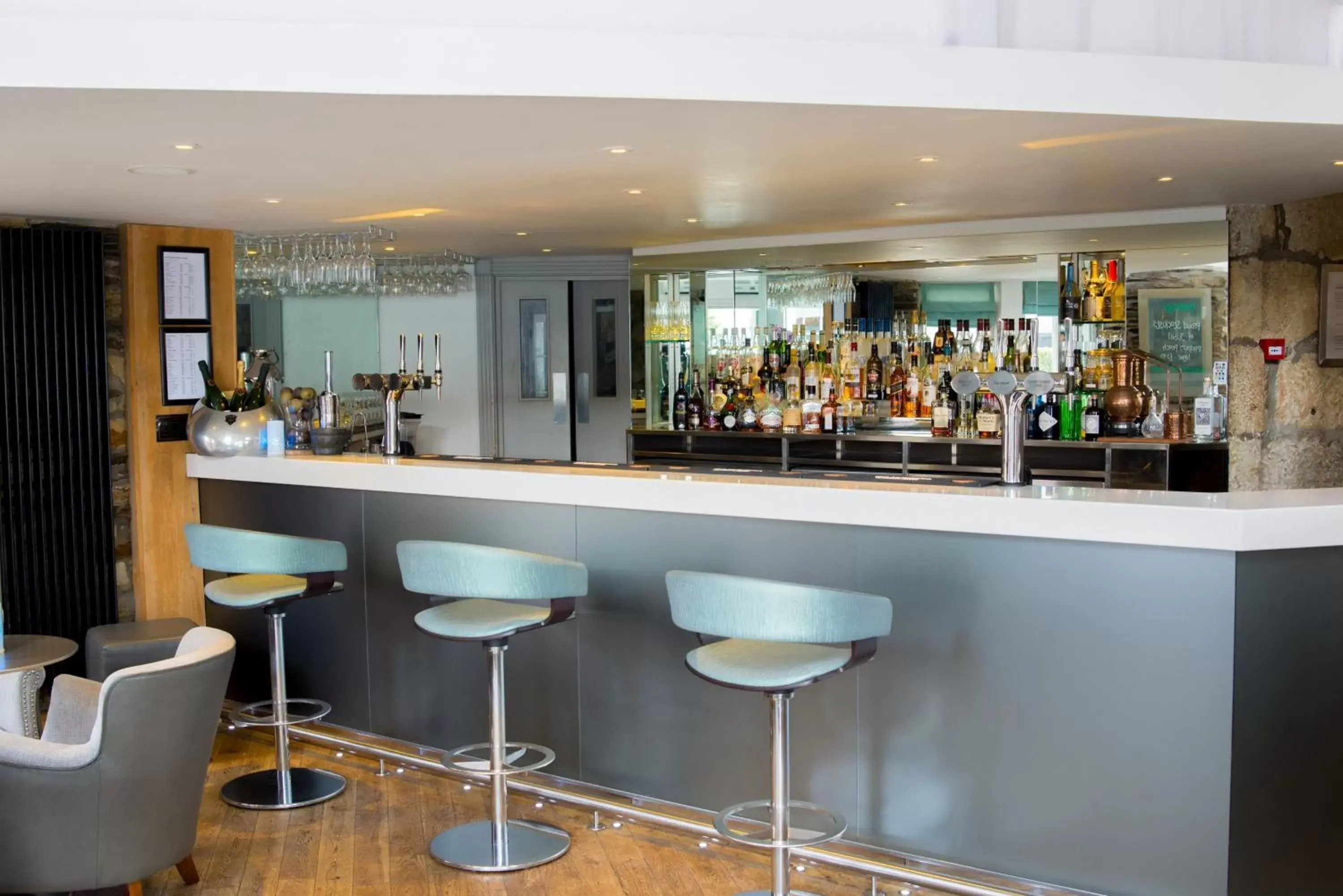 Lounge or bar, Lounge/Bar in Mannings Hotel